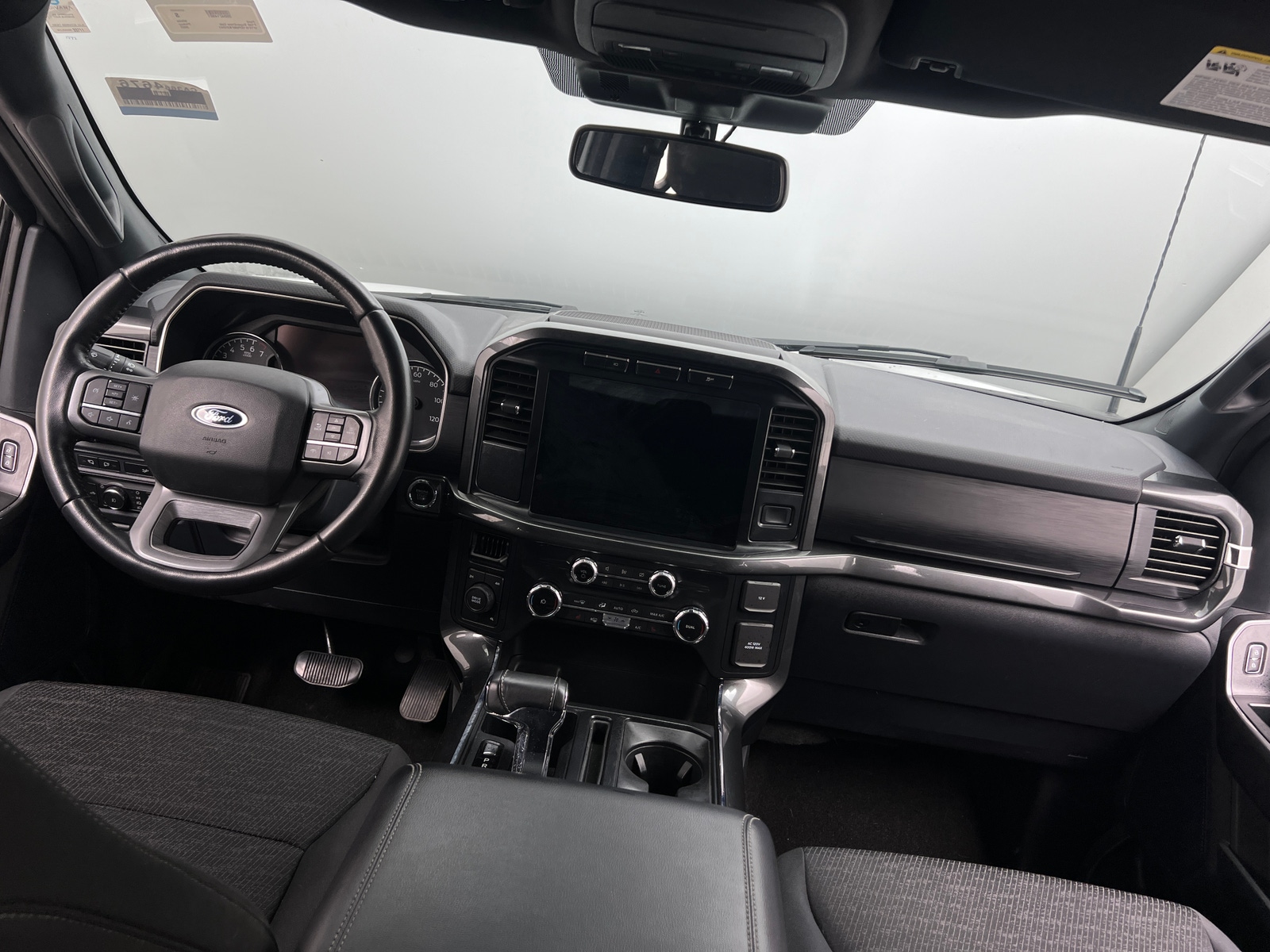 Thumbnail: 2022 Ford Econoline - 3