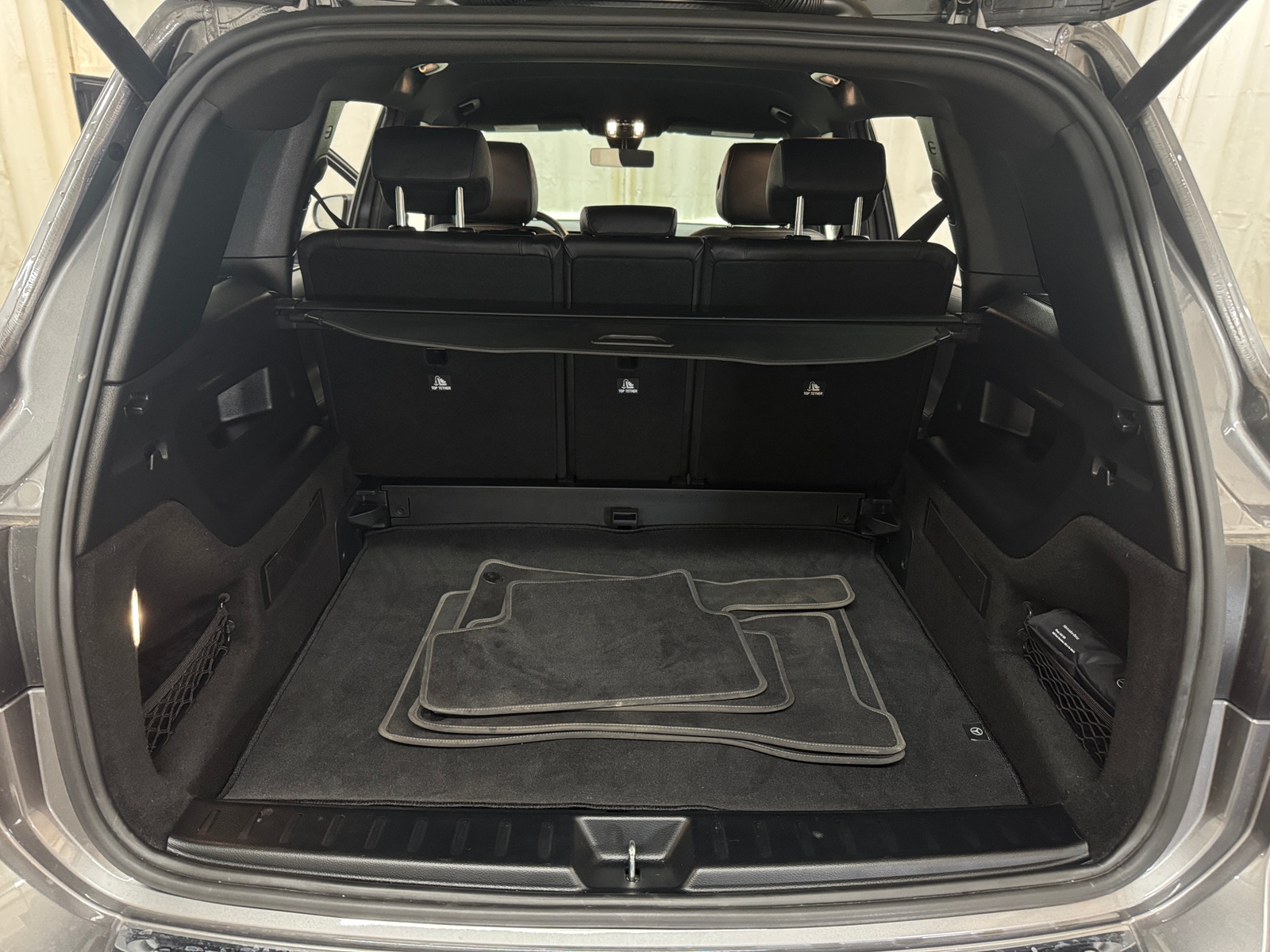 Thumbnail: 2021 Mercedes-Benz GLB - 6