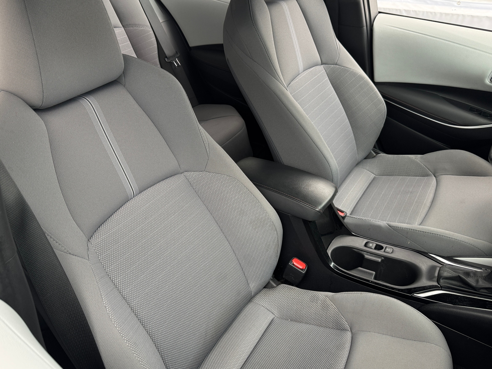 Thumbnail: 2024 Toyota Corolla - 2