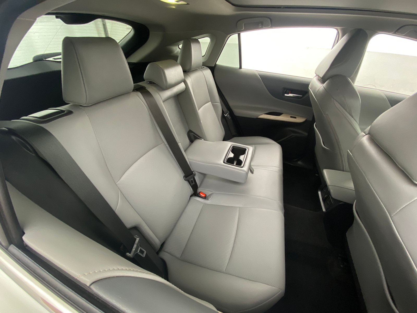 Thumbnail: 2022 Toyota Venza - 5