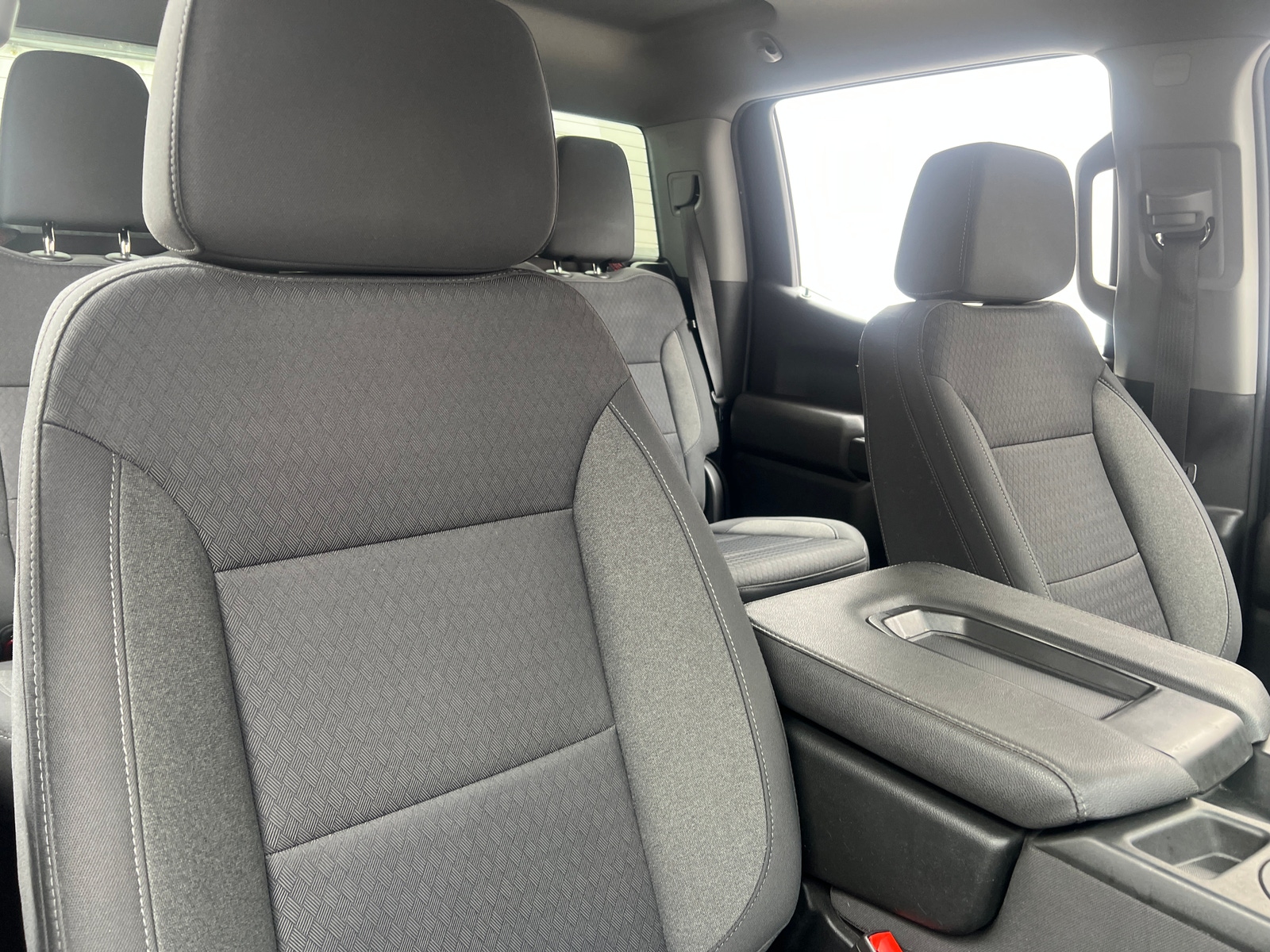 Thumbnail: 2022 Chevrolet Silverado 1500 - 2