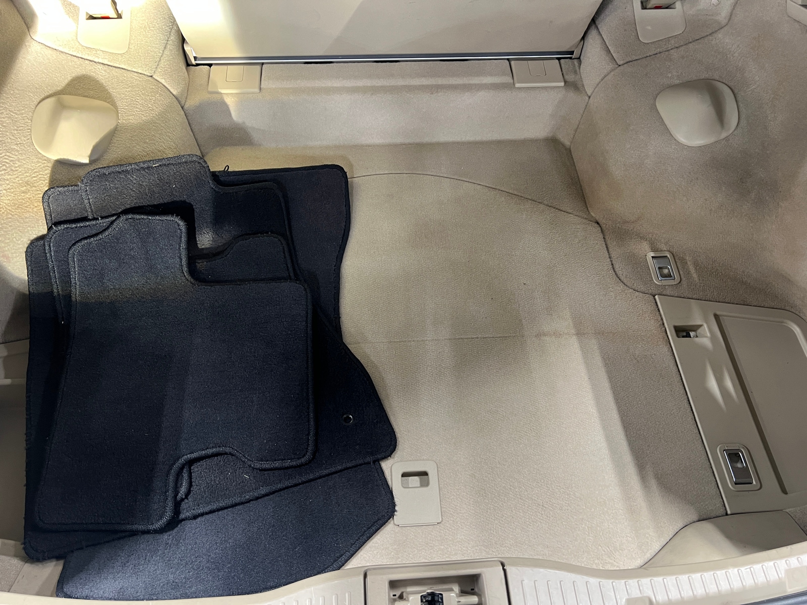 Thumbnail: 2011 Lexus IS - 6