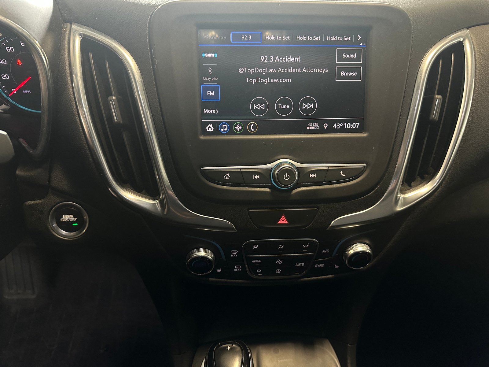 Thumbnail: 2021 Chevrolet Equinox - 4