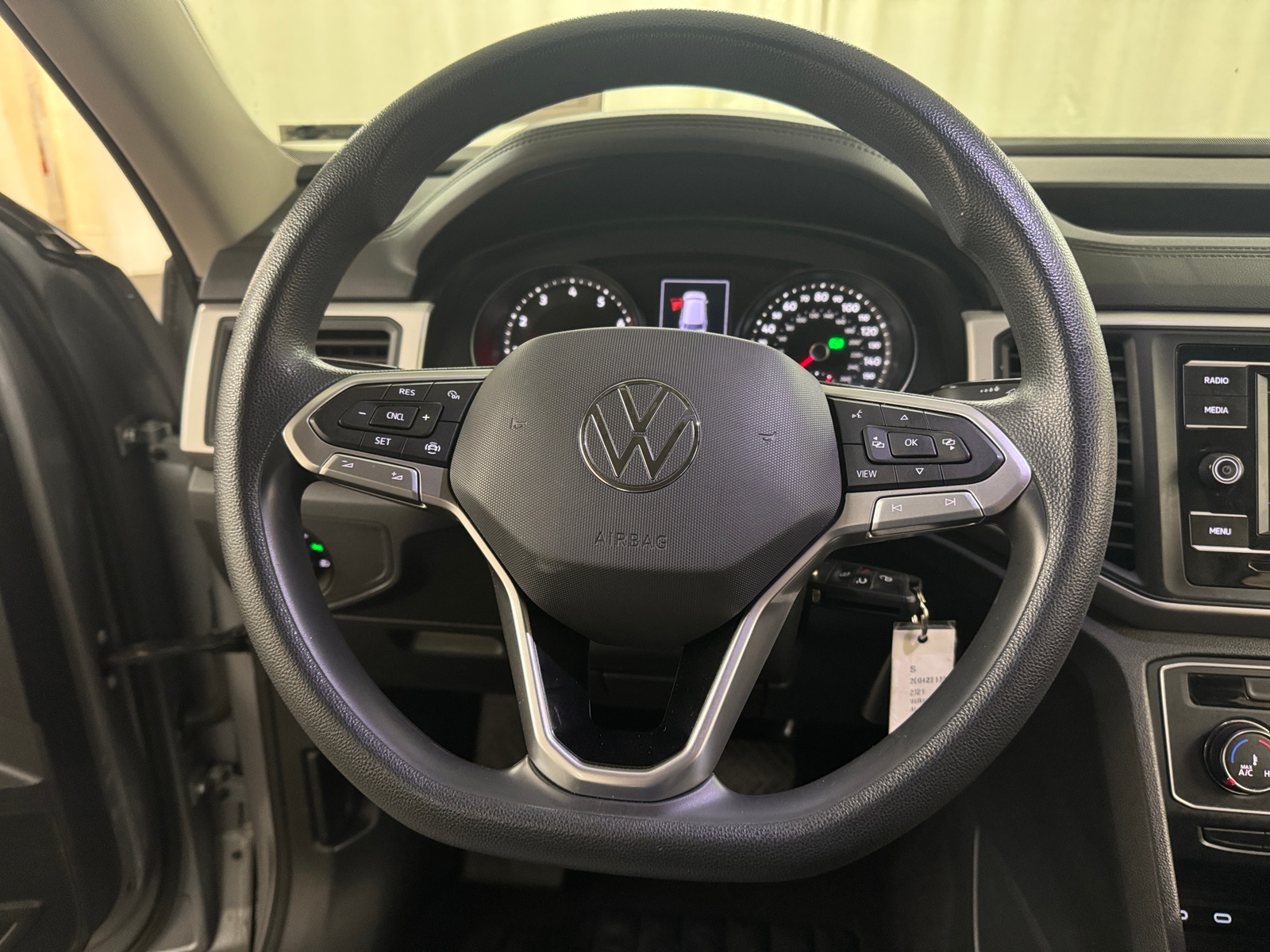 Thumbnail: 2021 Volkswagen Atlas - 5