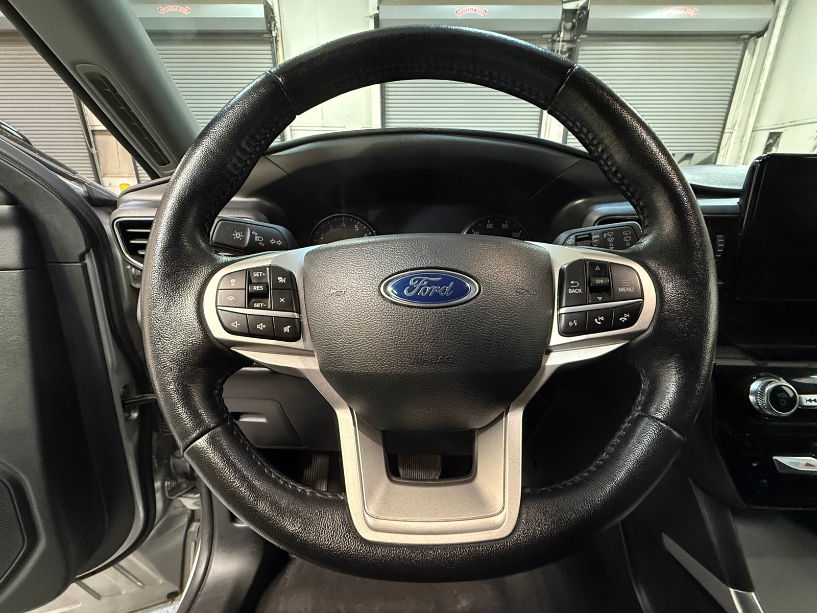 Thumbnail: 2023 Ford Explorer - 4