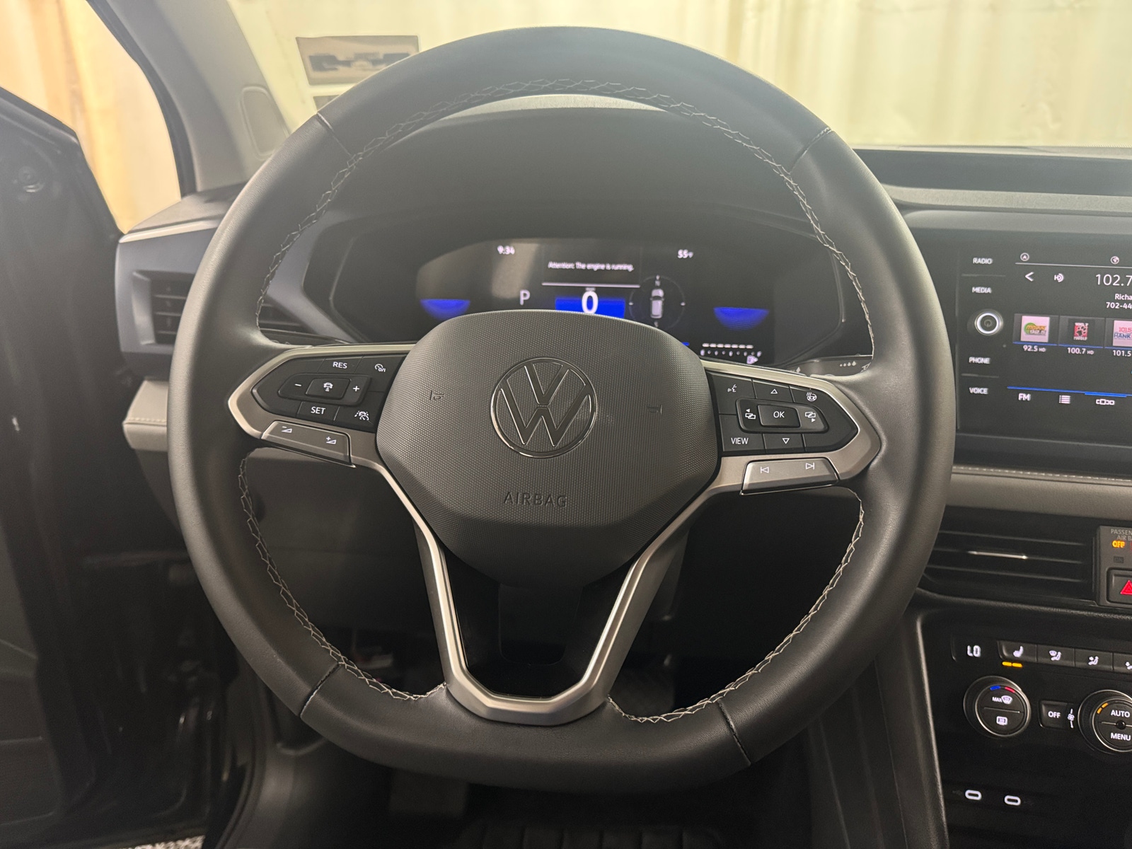 Thumbnail: 2024 Volkswagen Taos - 4