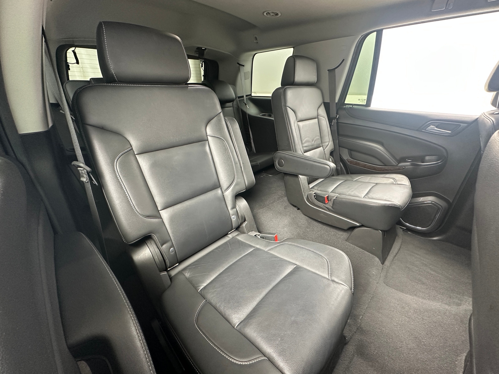 Thumbnail: 2019 Chevrolet Tahoe - 5