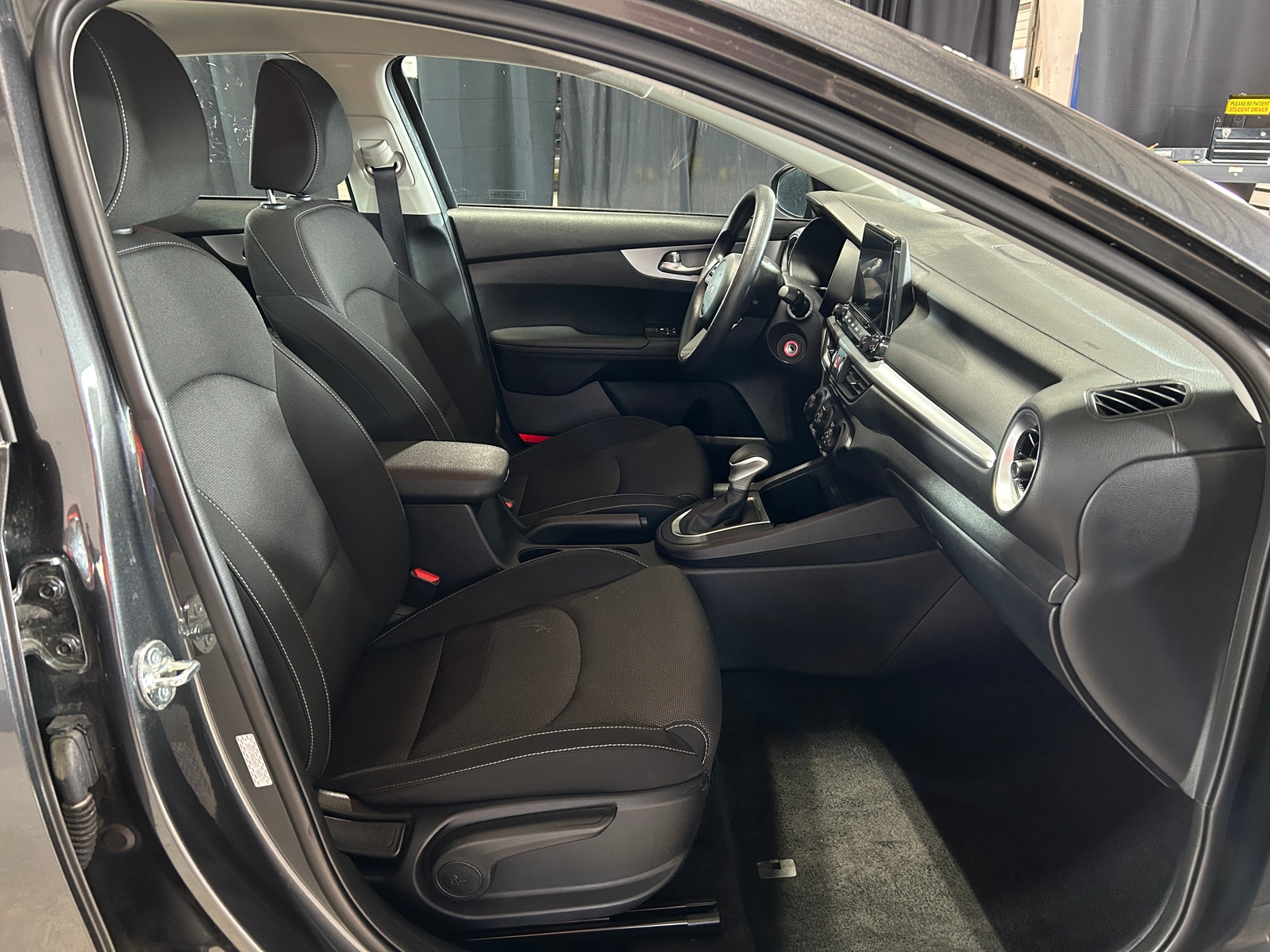 Thumbnail: 2024 Kia Forte - 2