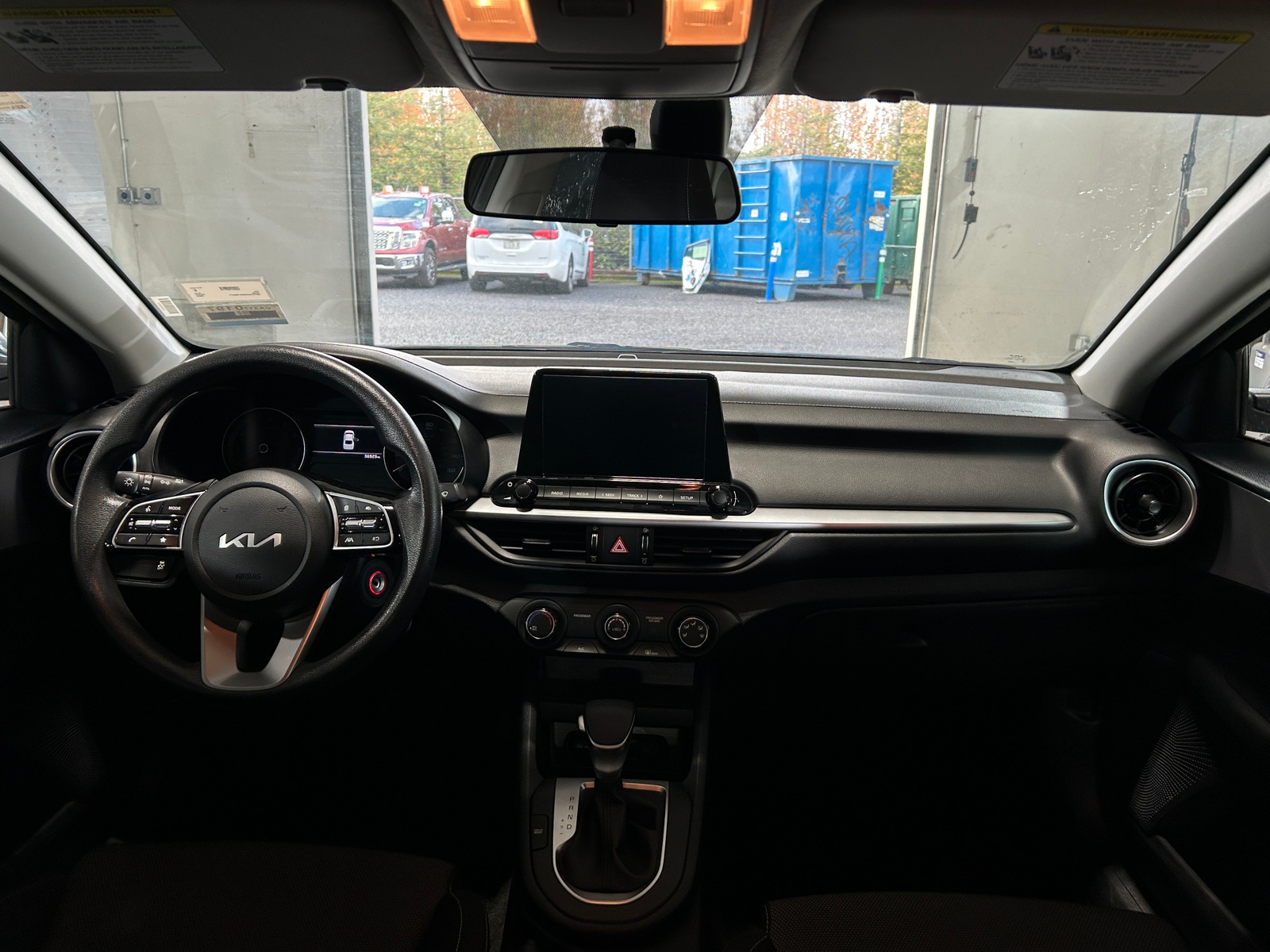 Thumbnail: 2024 Kia Forte - 3