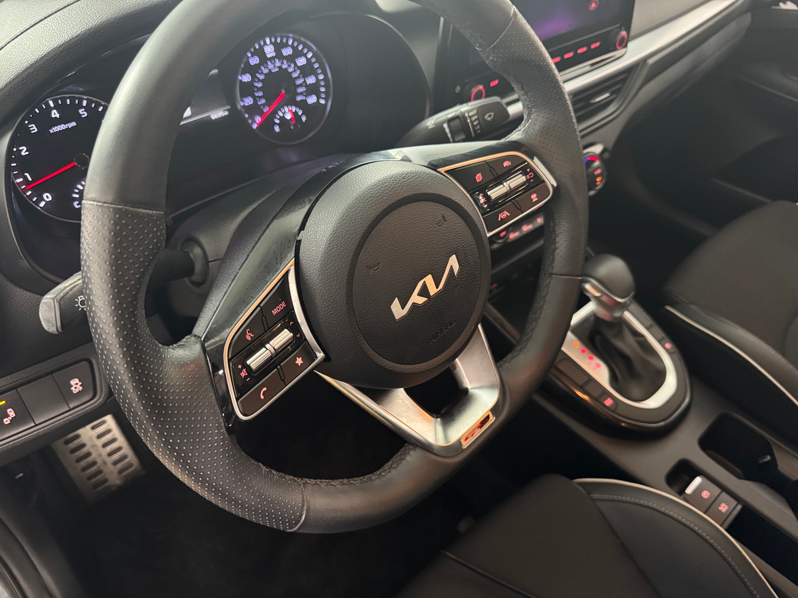 Thumbnail: 2024 Kia Forte - 5