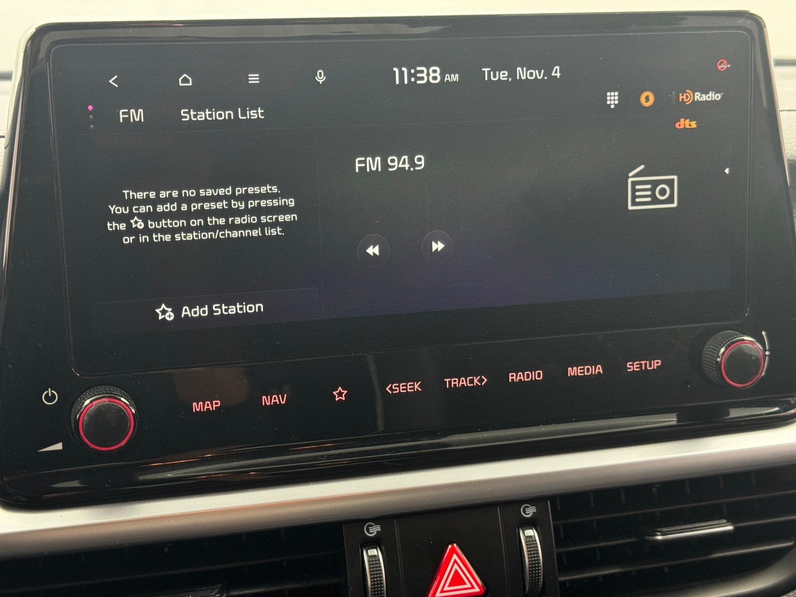 Thumbnail: 2024 Kia Forte - 4