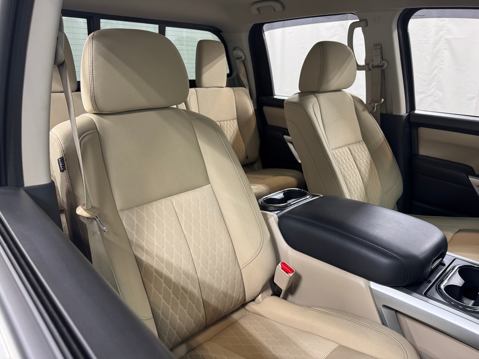 Thumbnail: 2017 Nissan Titan - 2