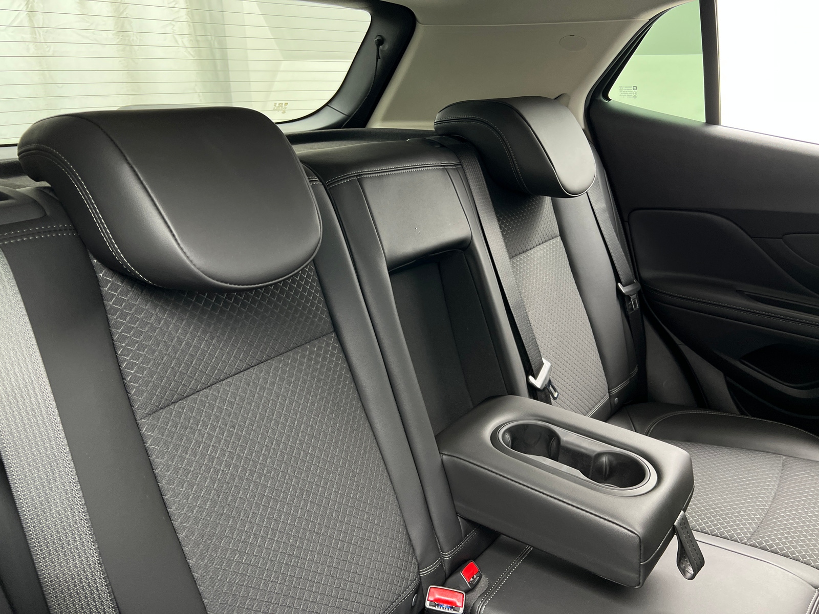 Thumbnail: 2022 Buick Encore - 5