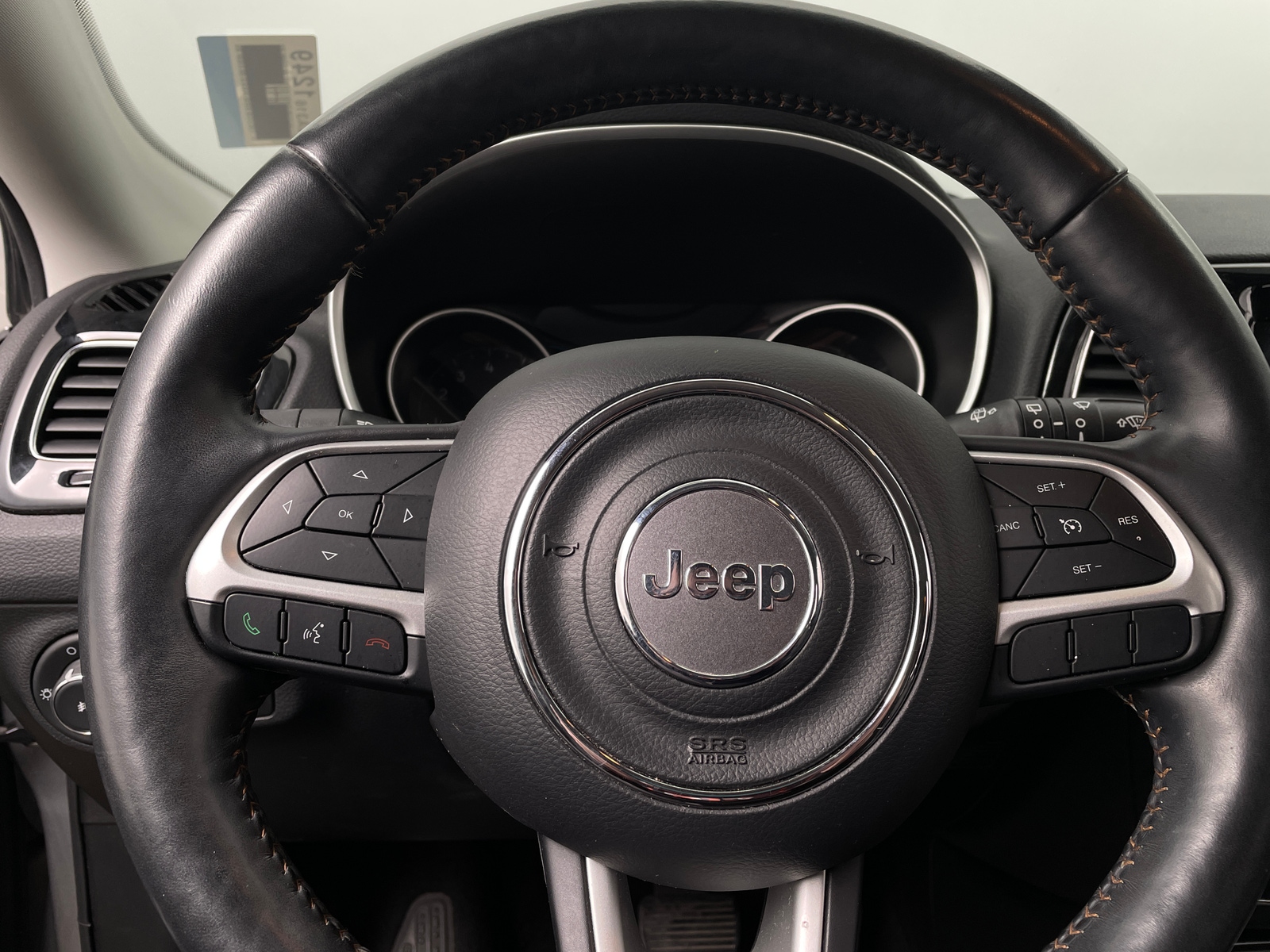 Thumbnail: 2018 Jeep Compass - 4