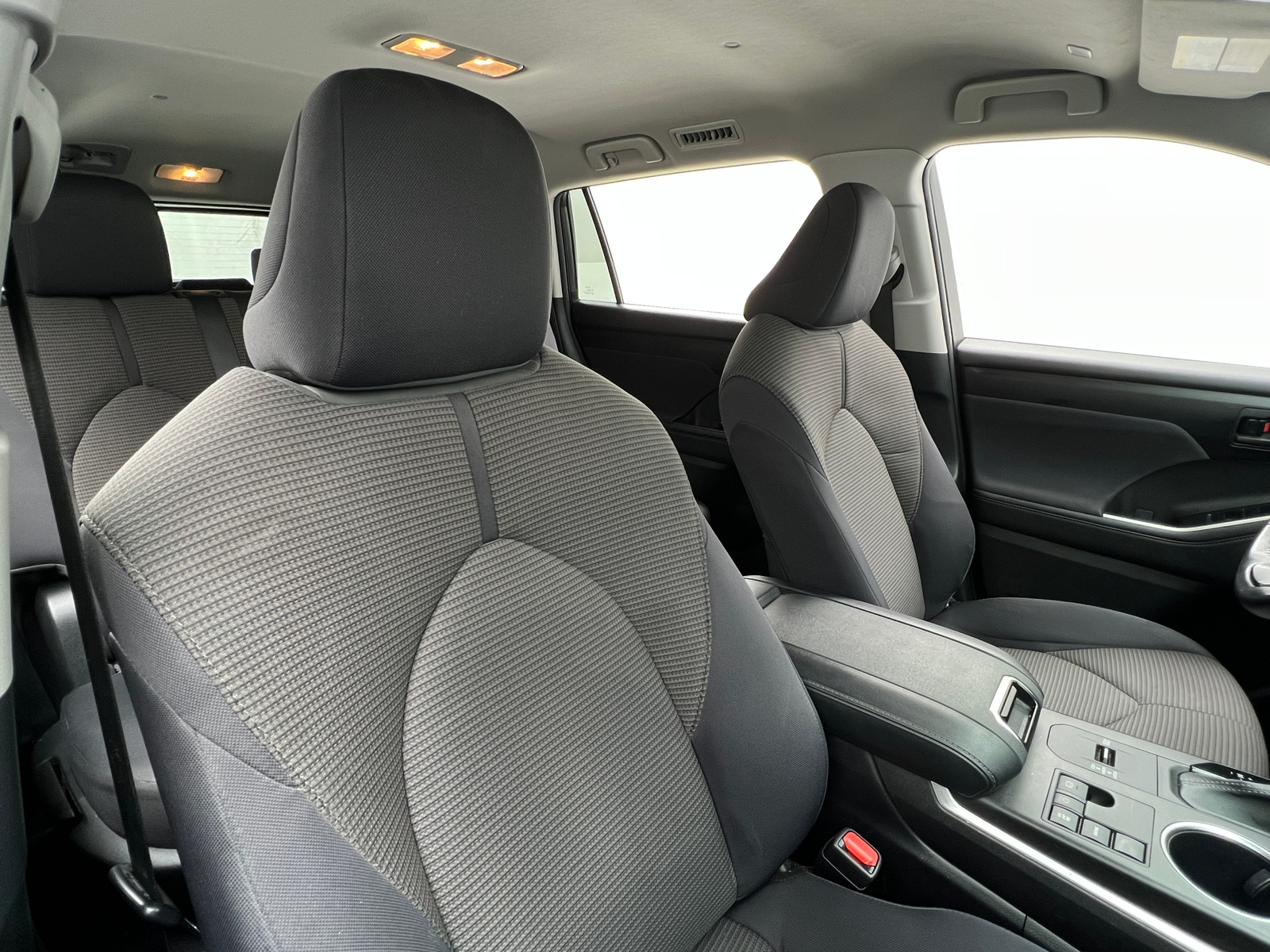 Thumbnail: 2023 Toyota Highlander - 2