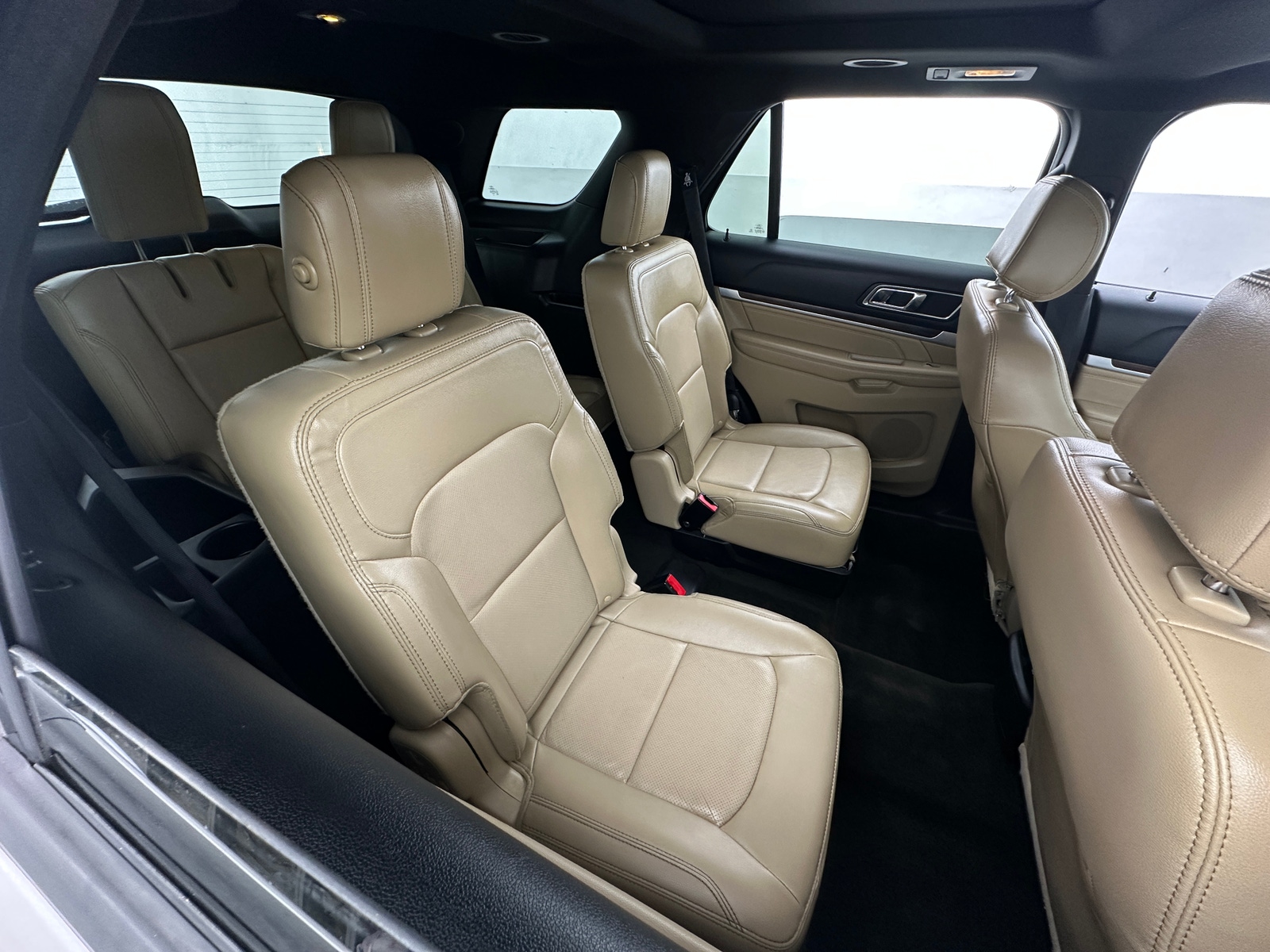 Thumbnail: 2017 Ford Explorer - 5