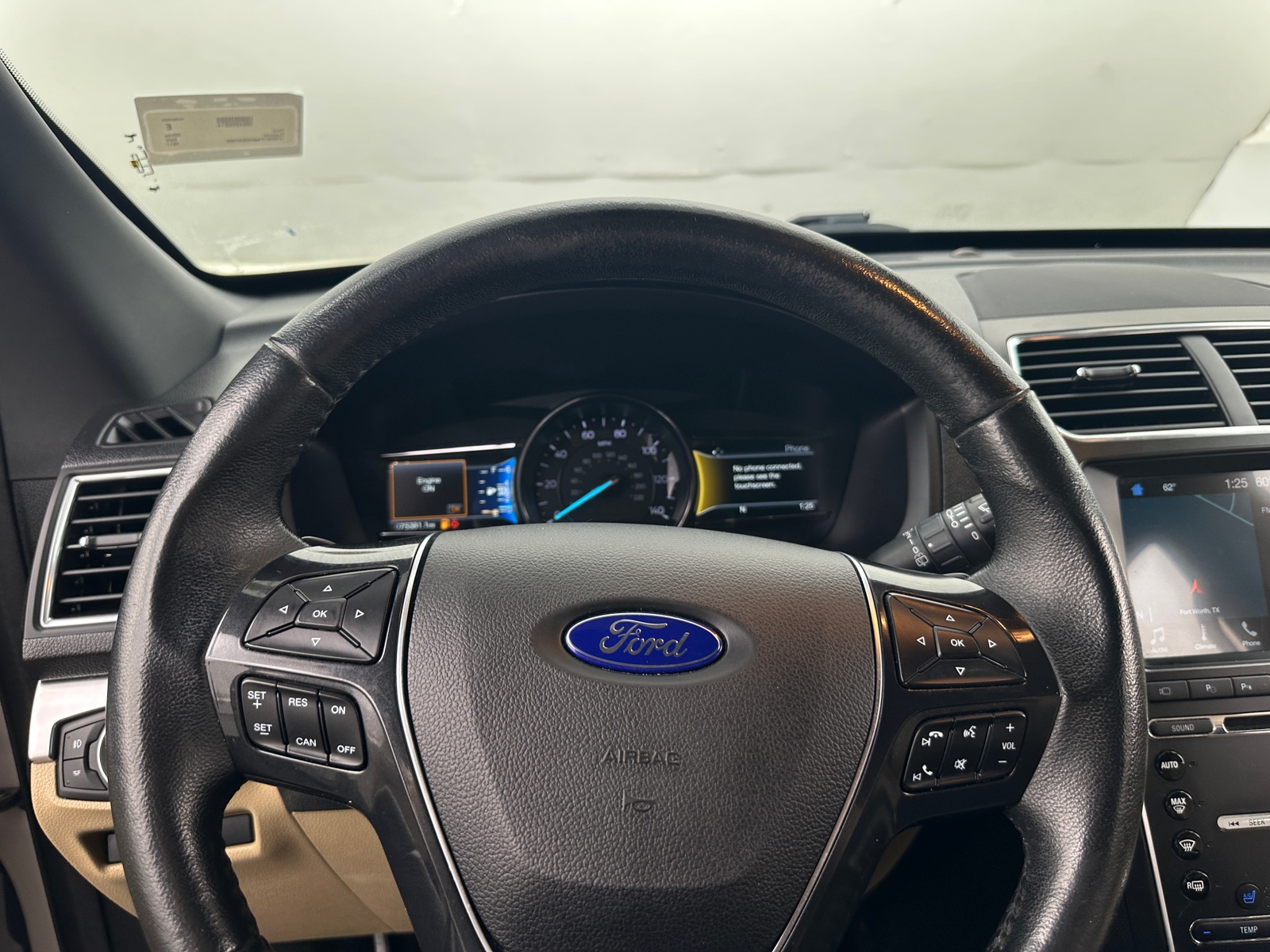 Thumbnail: 2017 Ford Explorer - 4