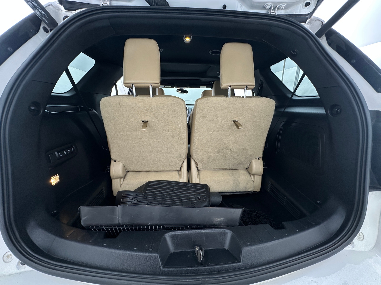 Thumbnail: 2017 Ford Explorer - 6