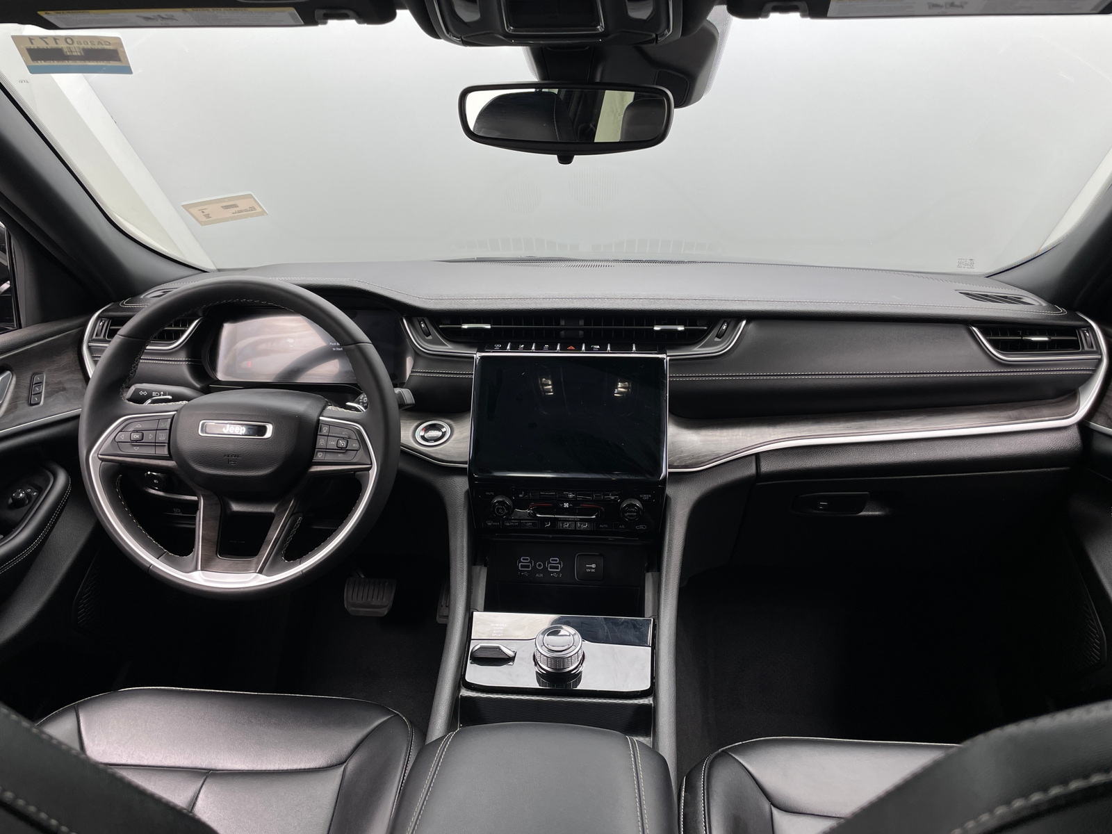 Thumbnail: 2024 Jeep Grand Cherokee L - 2