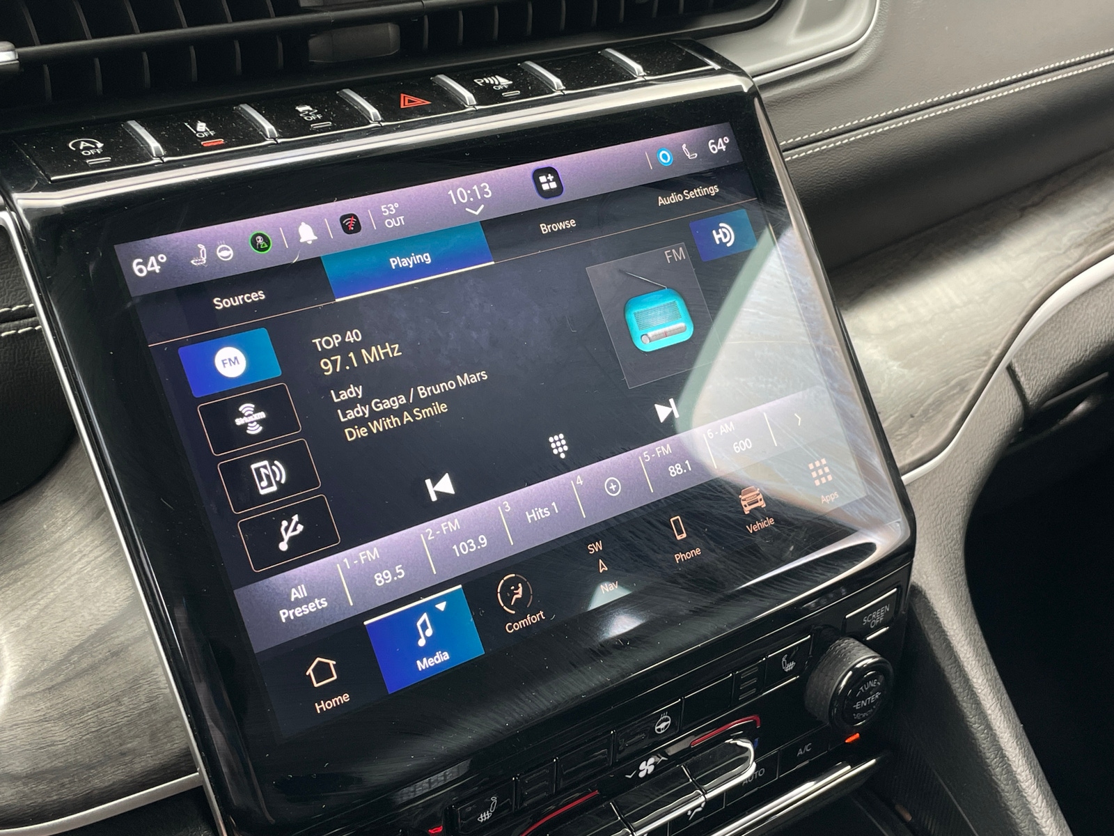 Thumbnail: 2024 Jeep Grand Cherokee L - 3