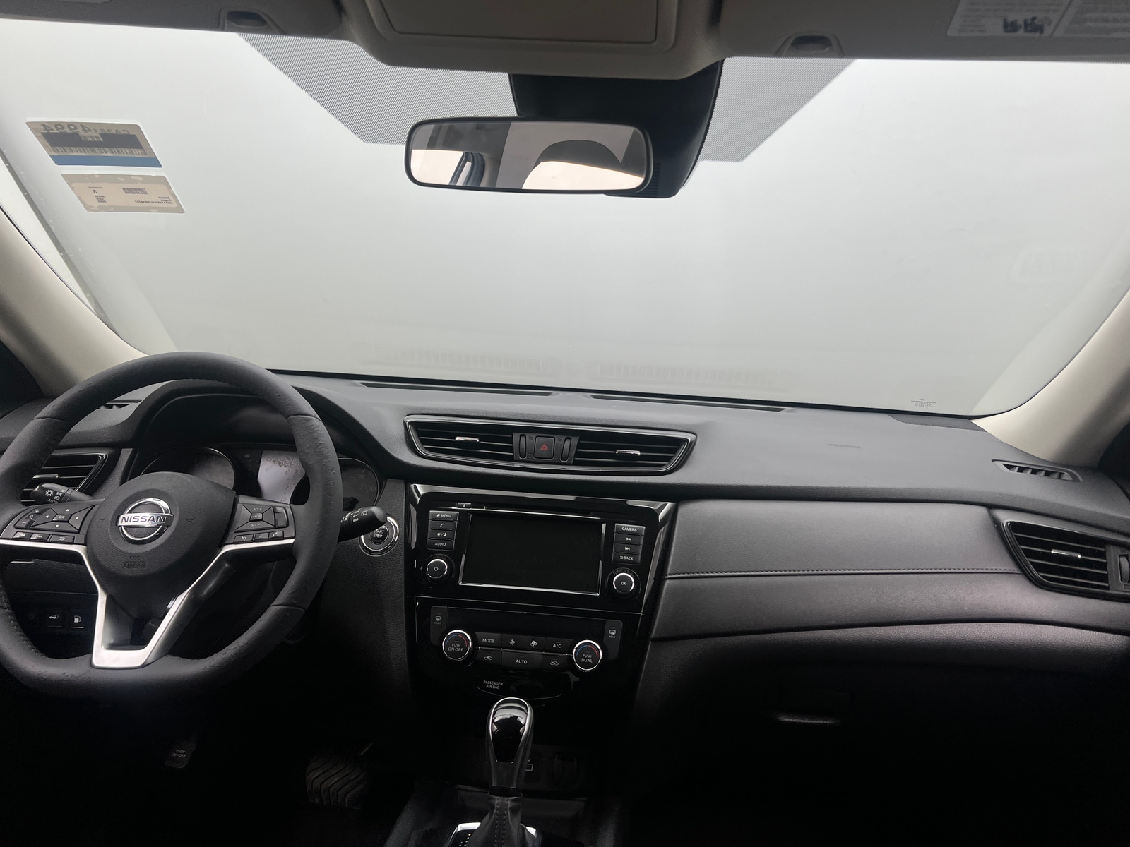 Thumbnail: 2020 Nissan Rogue - 3