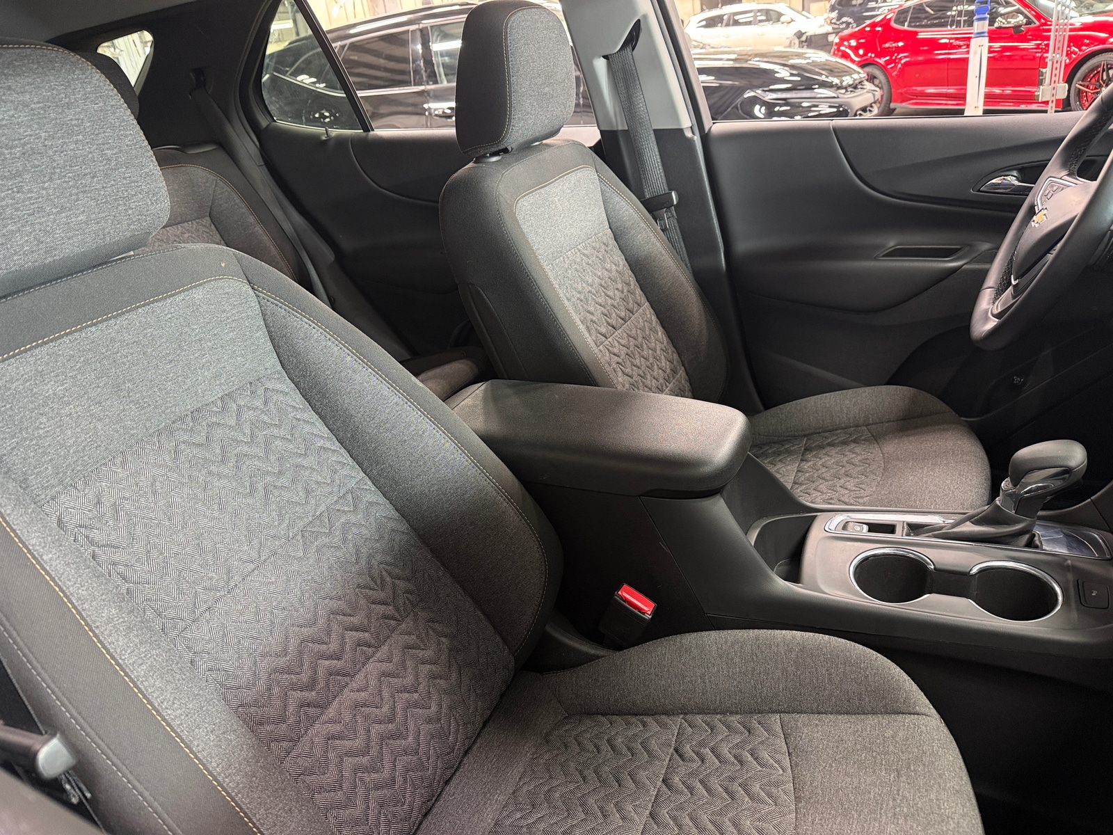 Thumbnail: 2024 Chevrolet Equinox - 2