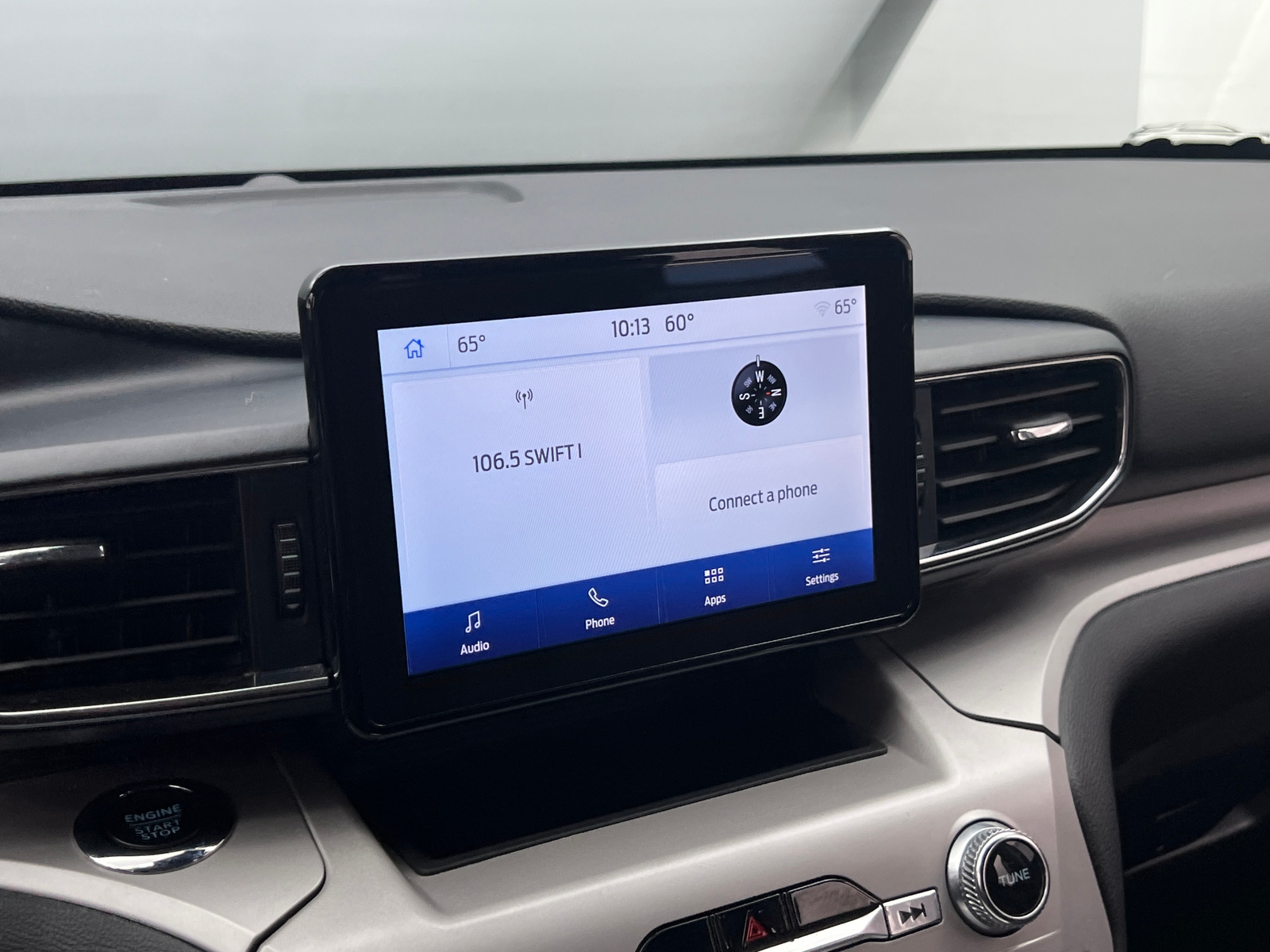 Thumbnail: 2023 Ford Explorer - 4