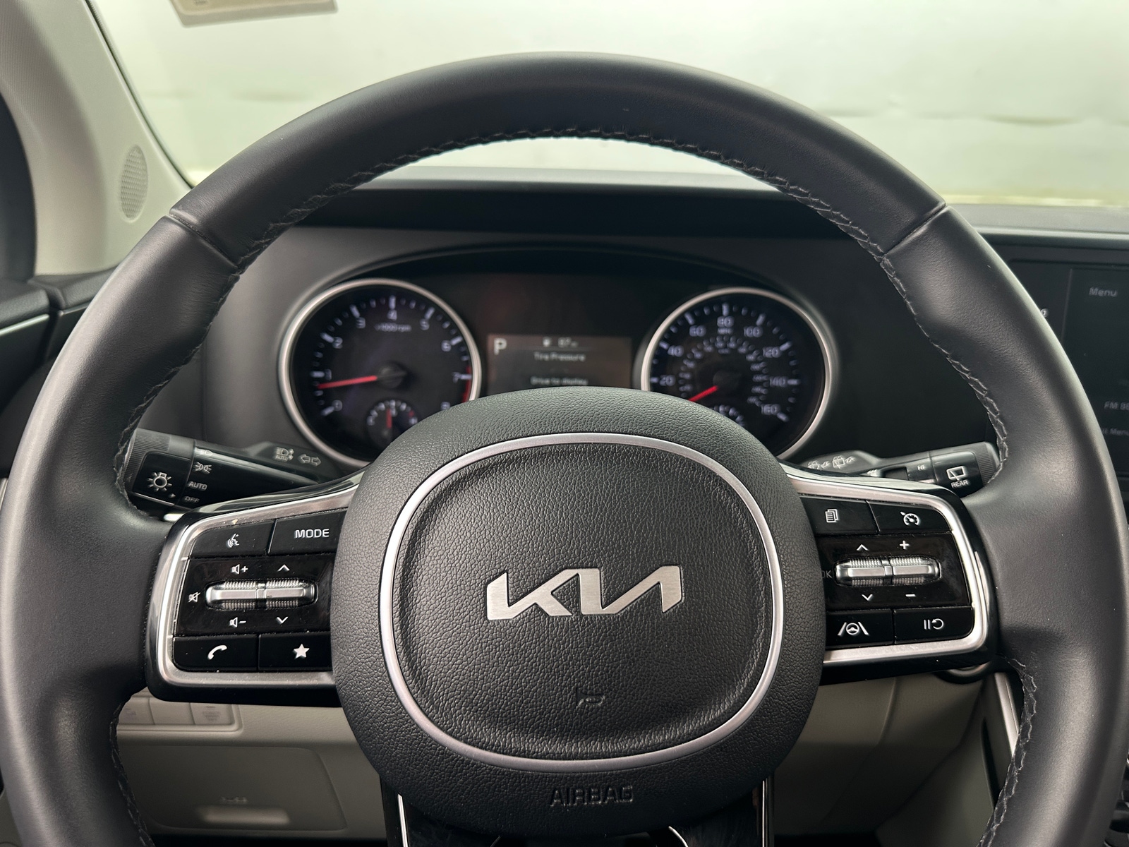 Thumbnail: 2024 Kia Carnival - 4