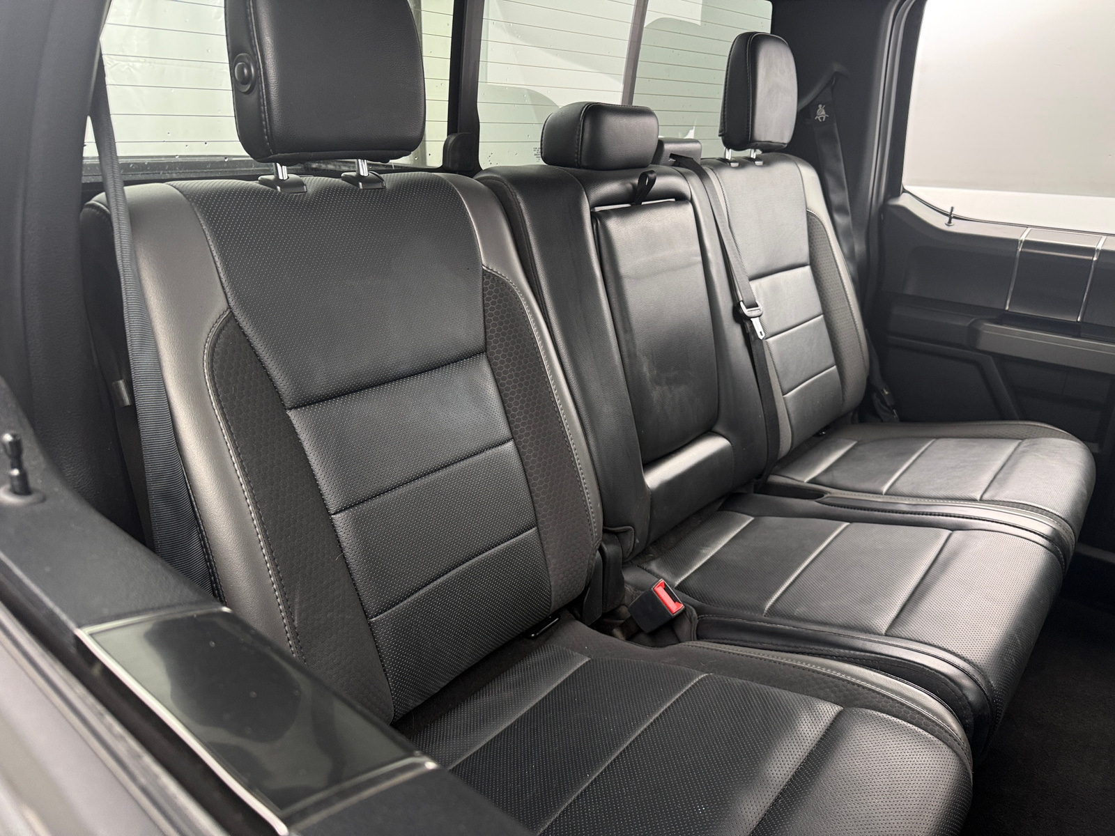 Thumbnail: 2019 Ford Econoline - 5