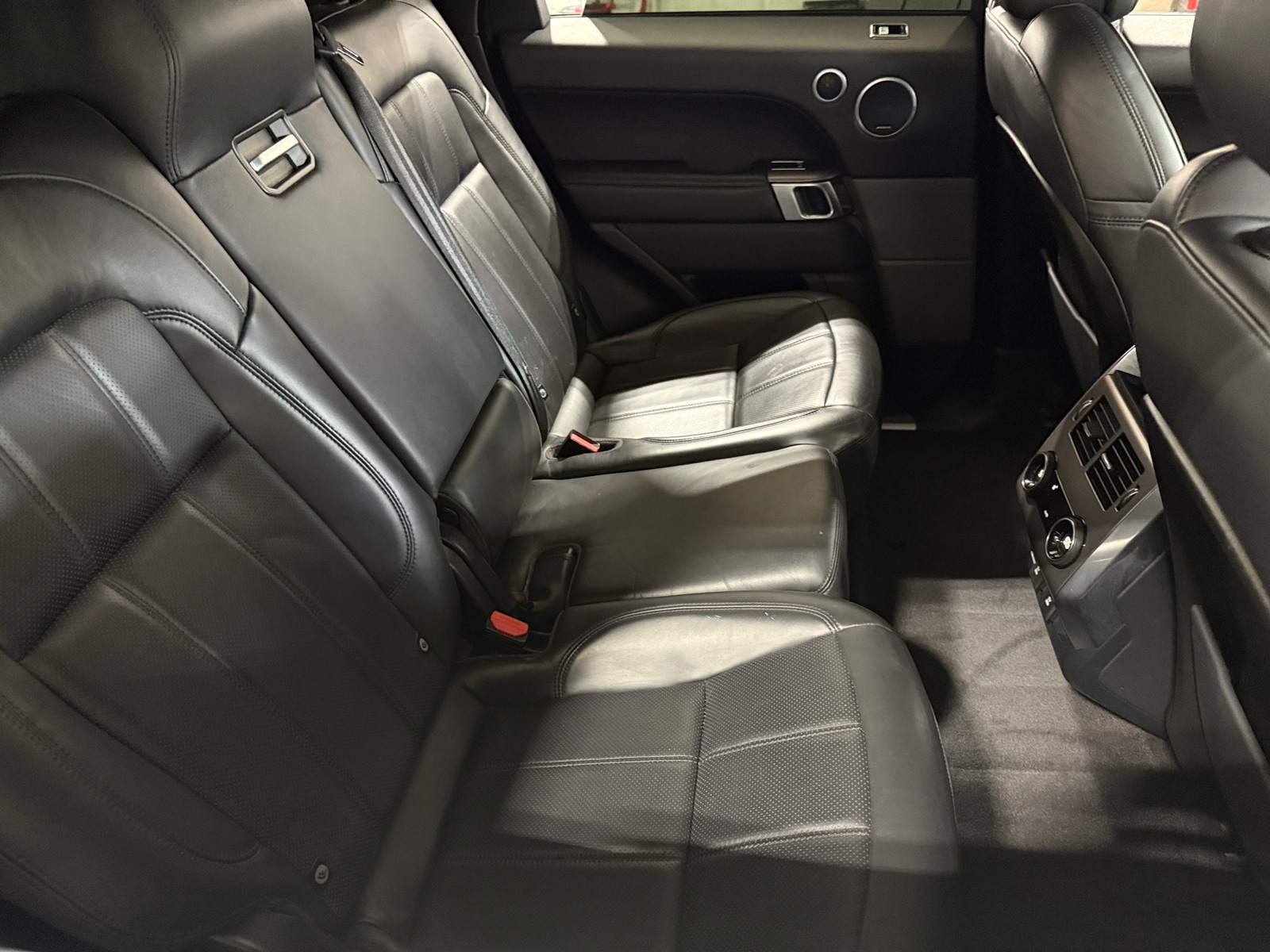 Thumbnail: 2018 Land Rover Range Rover Sport - 5