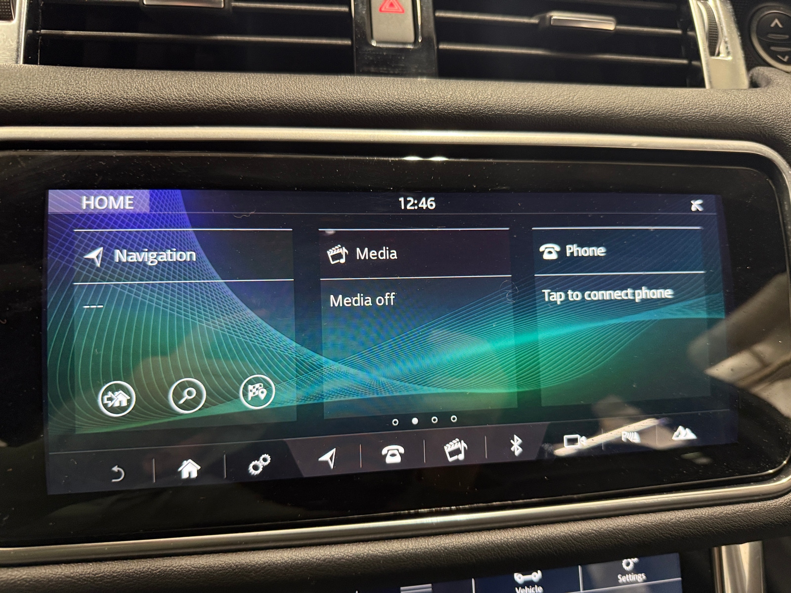 Thumbnail: 2018 Land Rover Range Rover Sport - 3