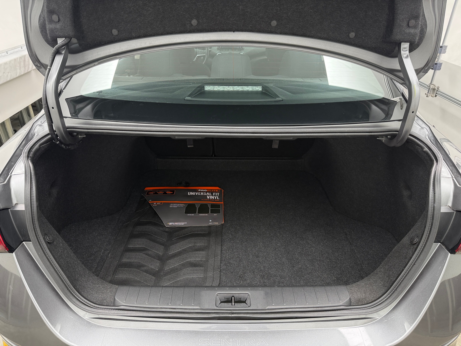 Thumbnail: 2023 Nissan Sentra - 7