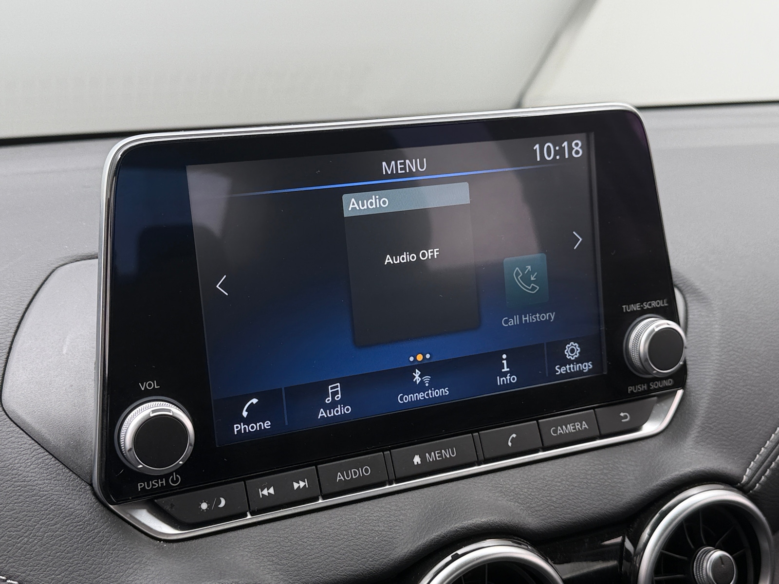 Thumbnail: 2023 Nissan Sentra - 4