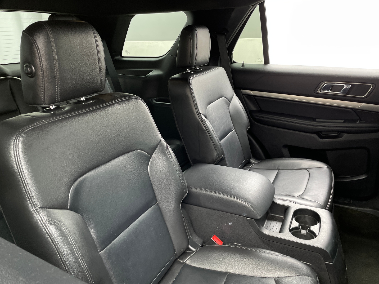 Thumbnail: 2018 Ford Explorer - 5