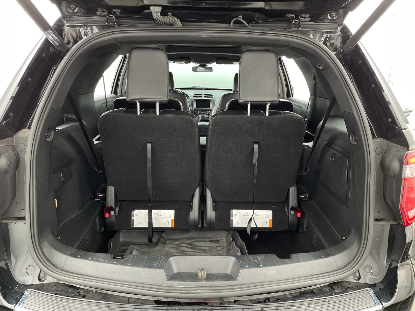 Thumbnail: 2018 Ford Explorer - 6