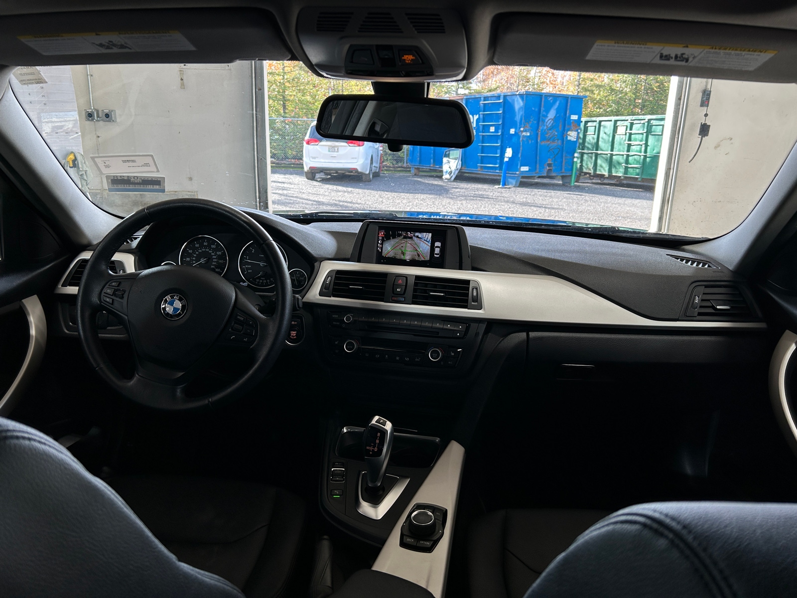 Thumbnail: 2015 BMW 3 Series - 3