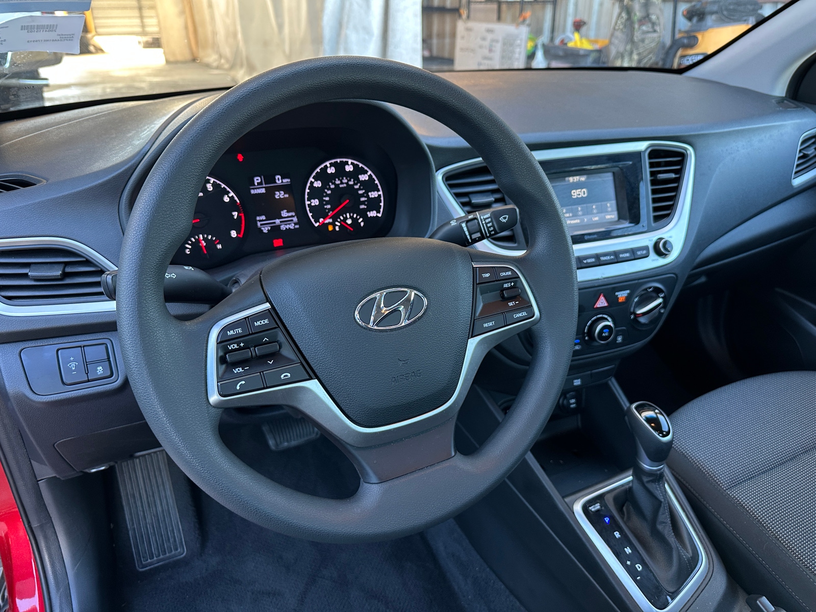 Thumbnail: 2022 Hyundai Accent - 5