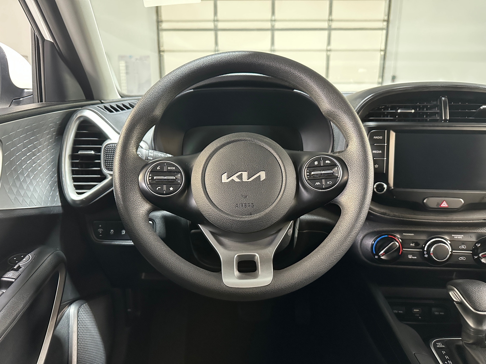 Thumbnail: 2024 Kia Soul - 5