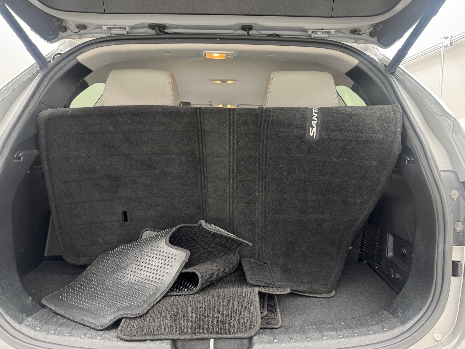 Thumbnail: 2015 Hyundai Santa Fe - 6