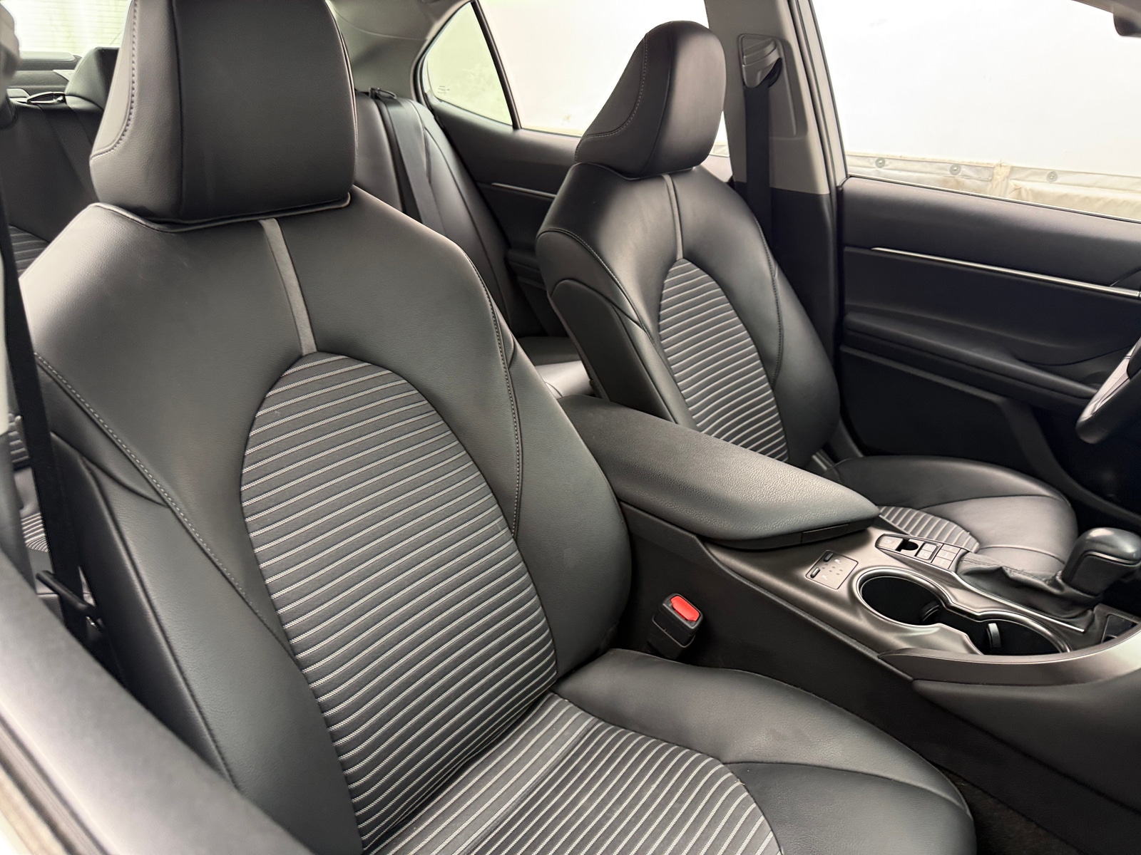 Thumbnail: 2022 Toyota Camry - 2