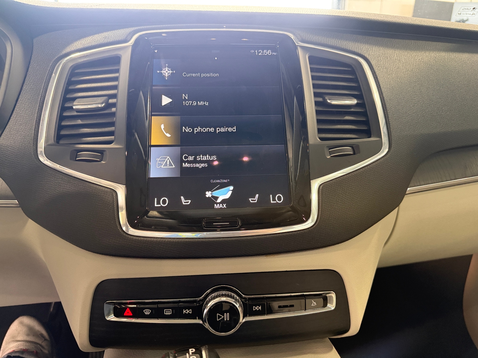 Thumbnail: 2020 Volvo XC90 - 3