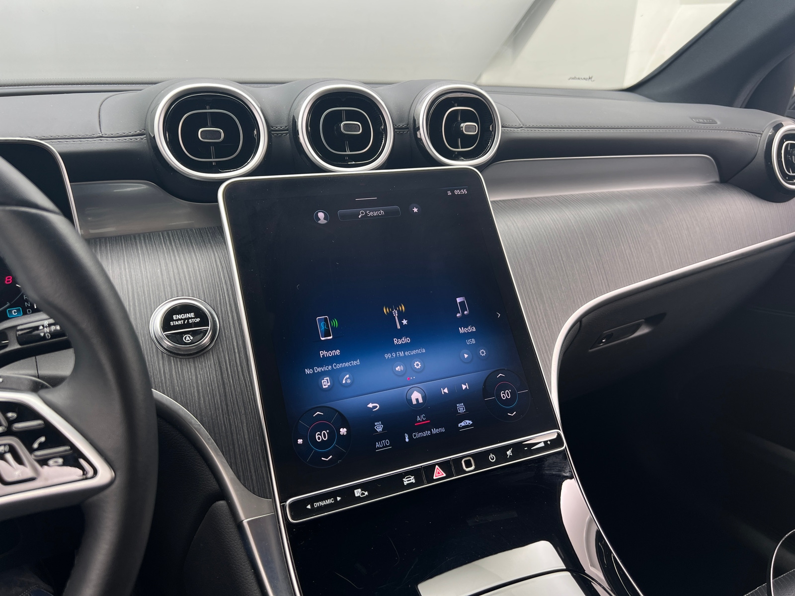 Thumbnail: 2024 Mercedes-Benz GLC - 3