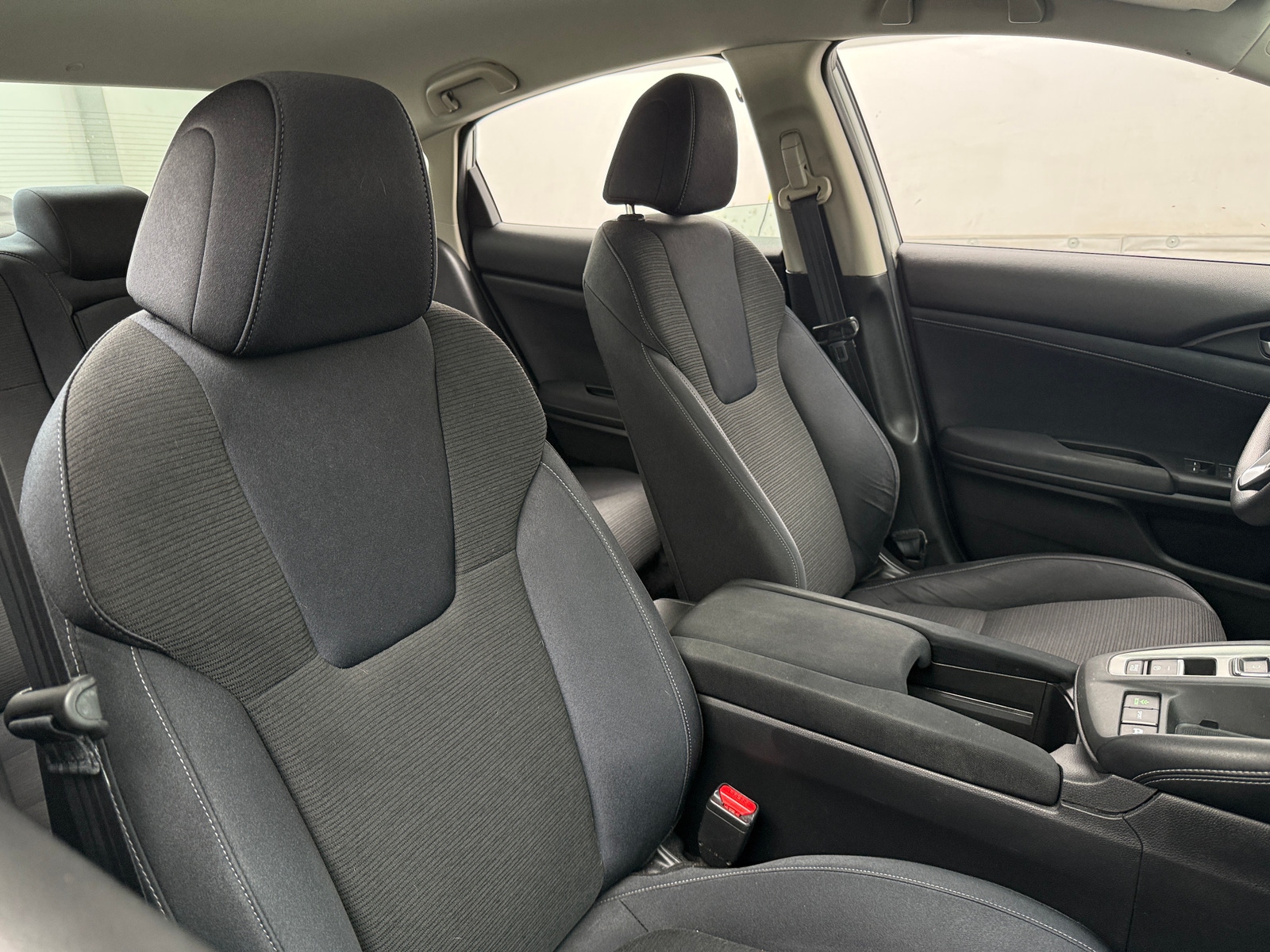 Thumbnail: 2019 Honda Insight - 2