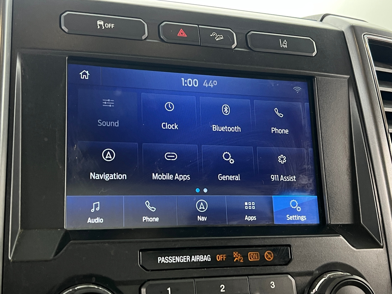 Thumbnail: 2020 Ford Econoline - 3