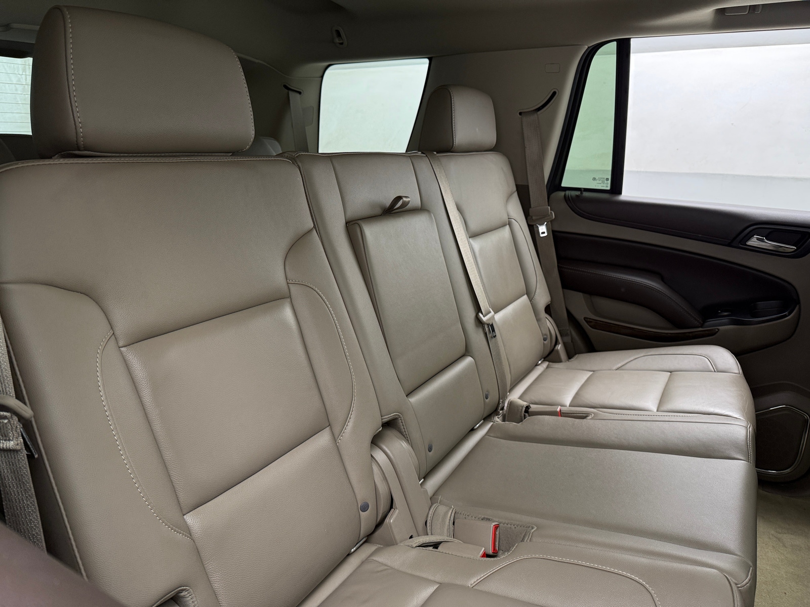 Thumbnail: 2016 Chevrolet Tahoe - 5