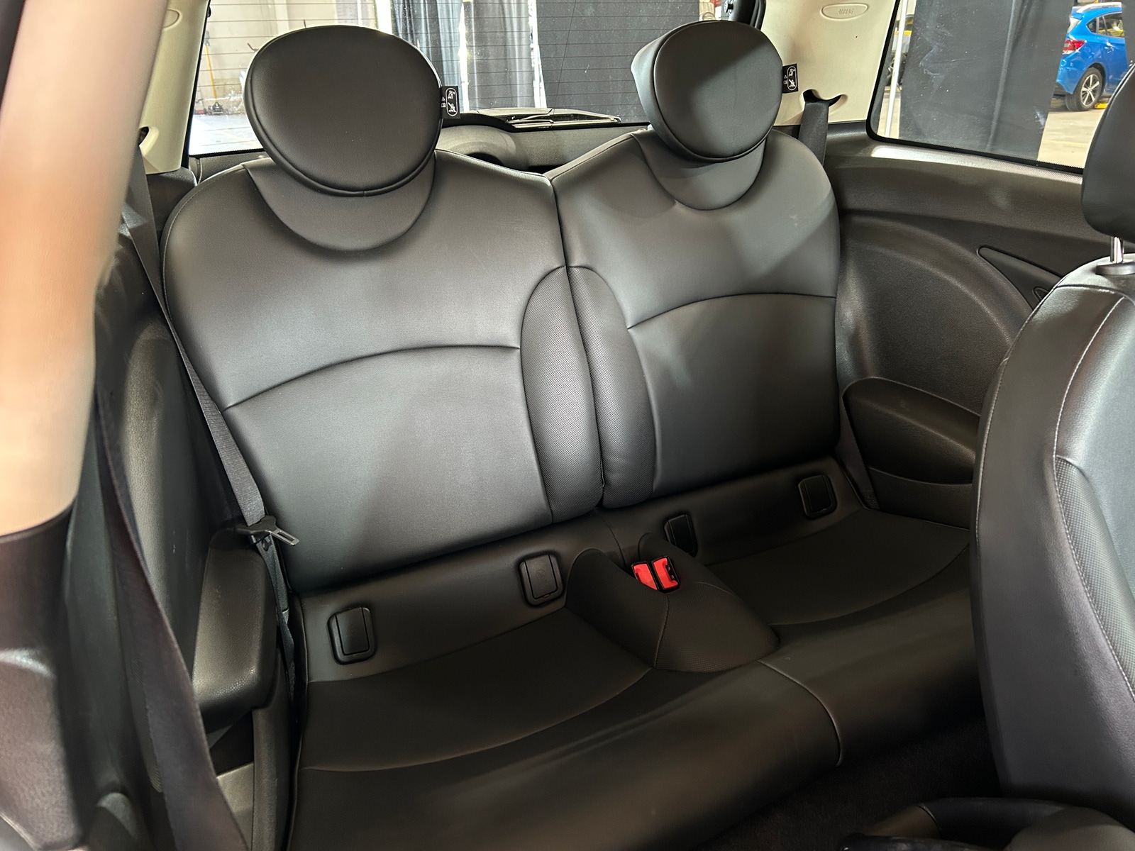 Thumbnail: 2013 MINI Cooper Hardtop - 5