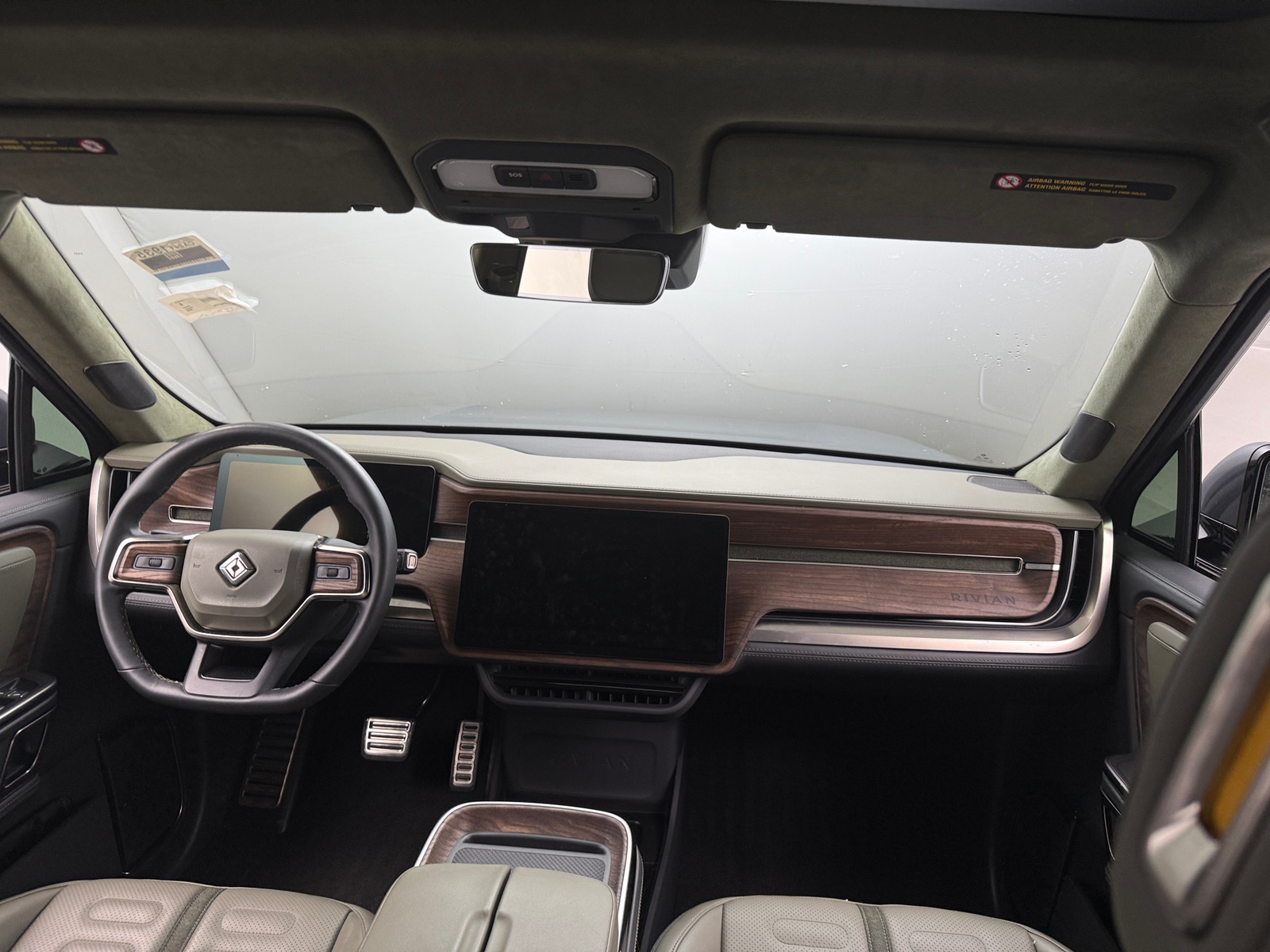 Thumbnail: 2023 Rivian R1T - 2