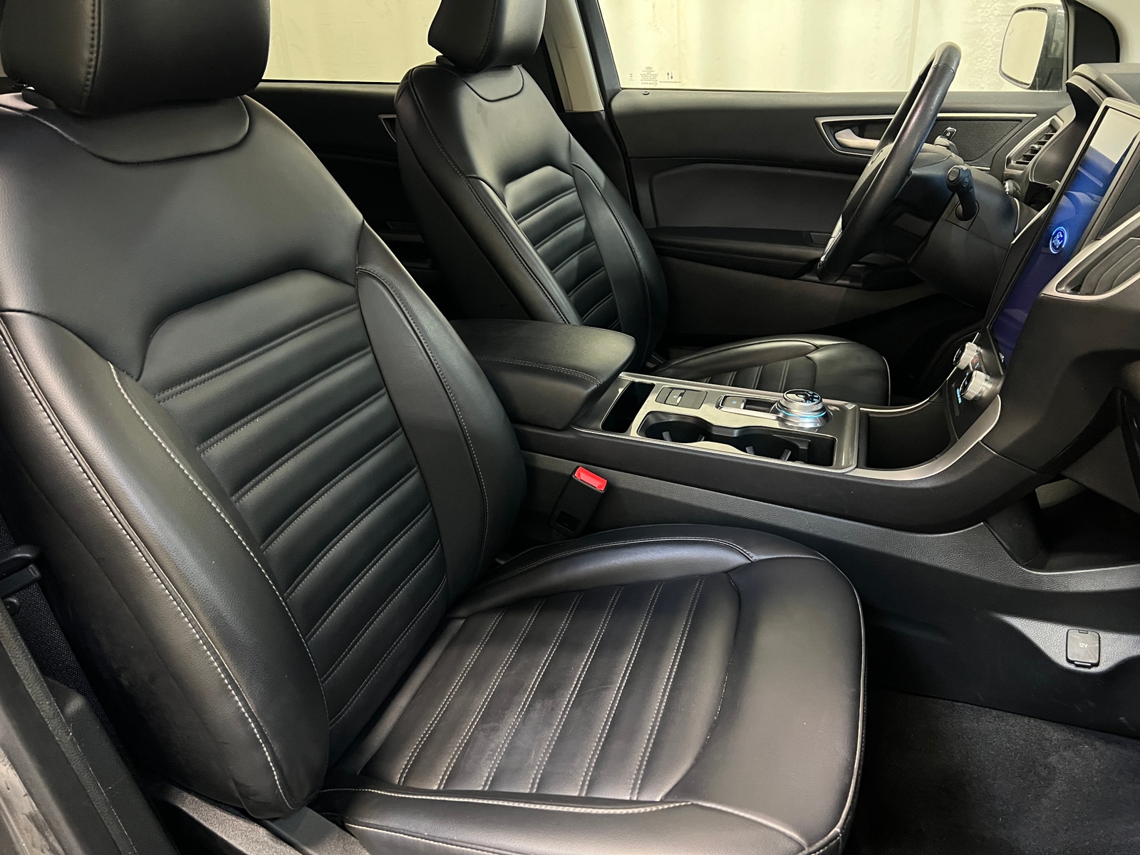 Thumbnail: 2024 Ford Edge - 2