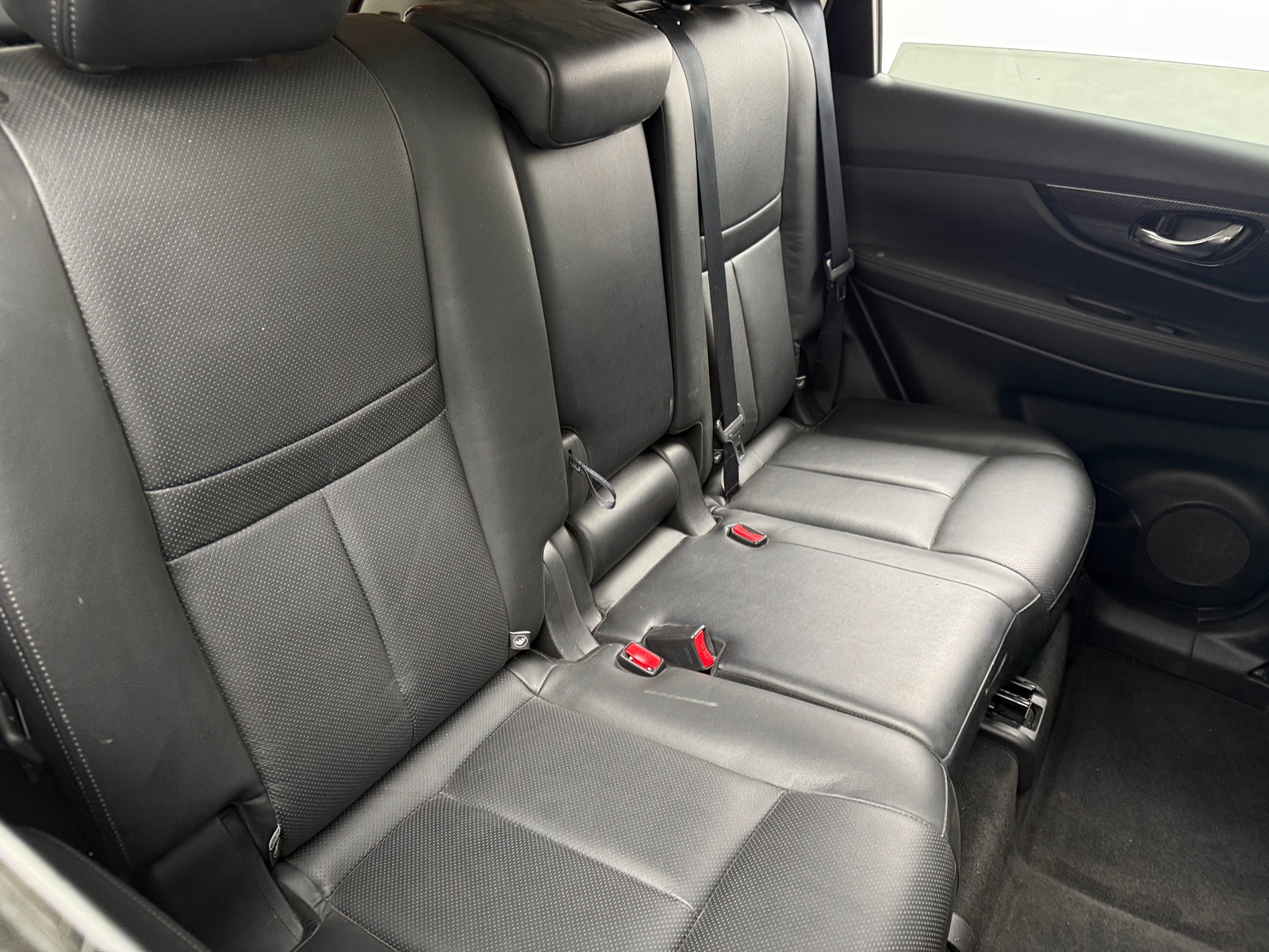 Thumbnail: 2017 Nissan Rogue - 5