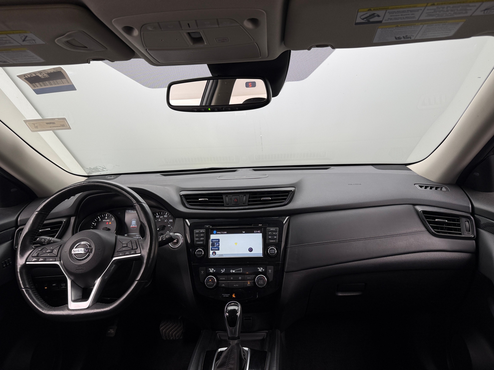 Thumbnail: 2017 Nissan Rogue - 2